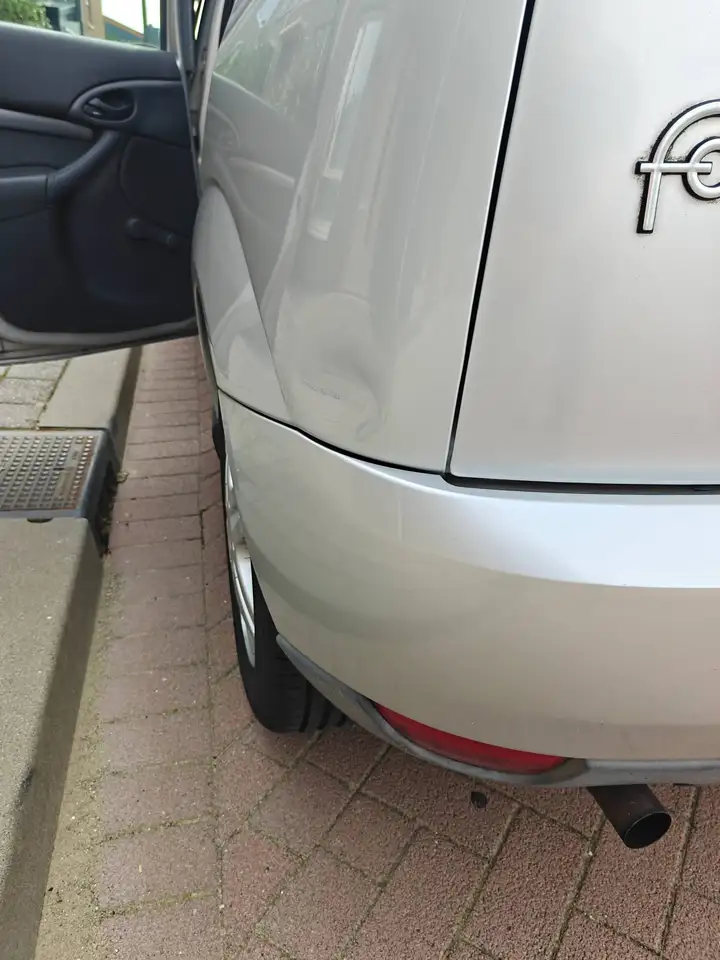 Ford Focus 1.6-16V Collection, foto 11