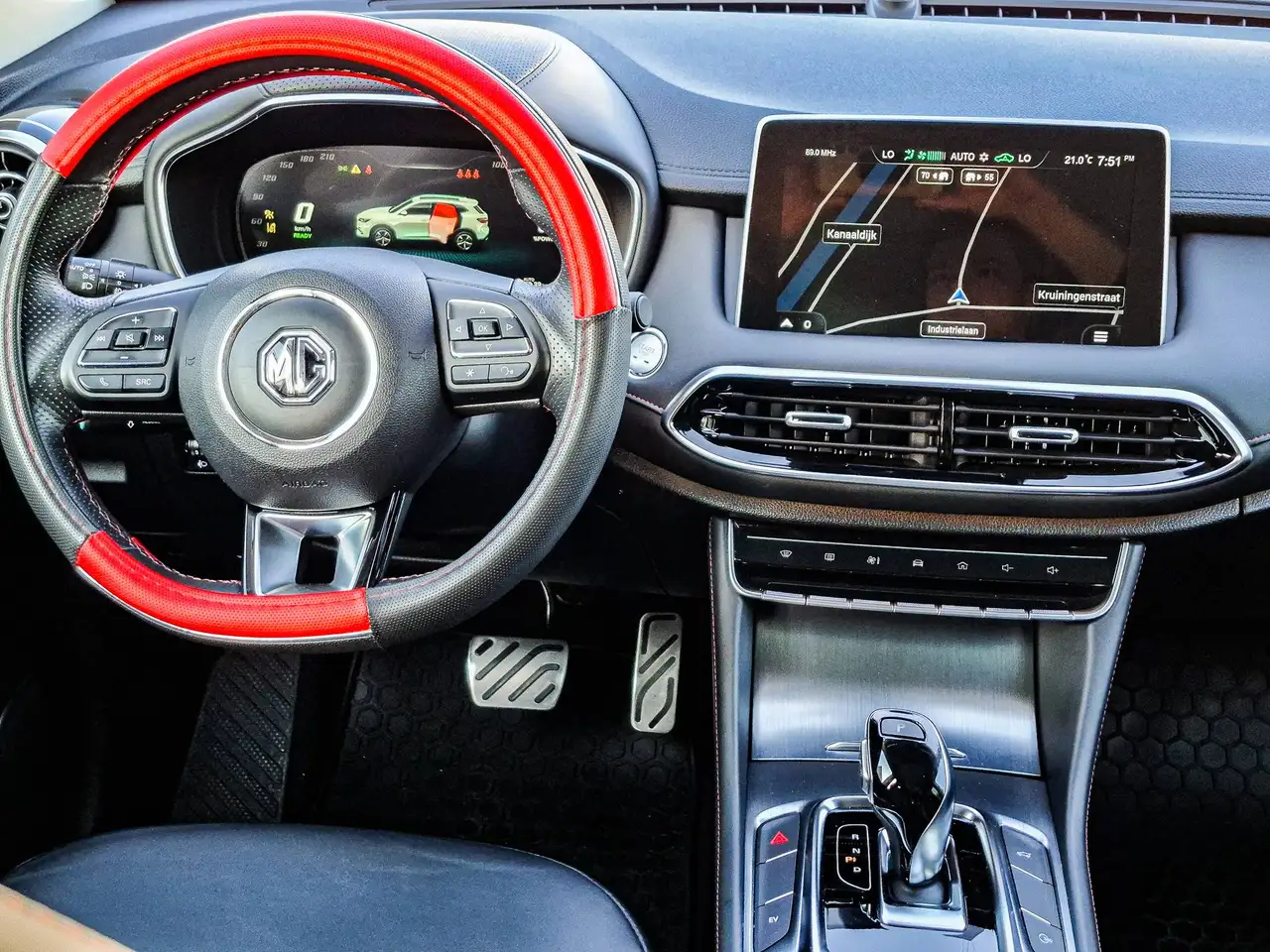 MG EHS Plug-in Hybrid 1.5 258pk Luxury OpenDak PHEV, миниатюра 9