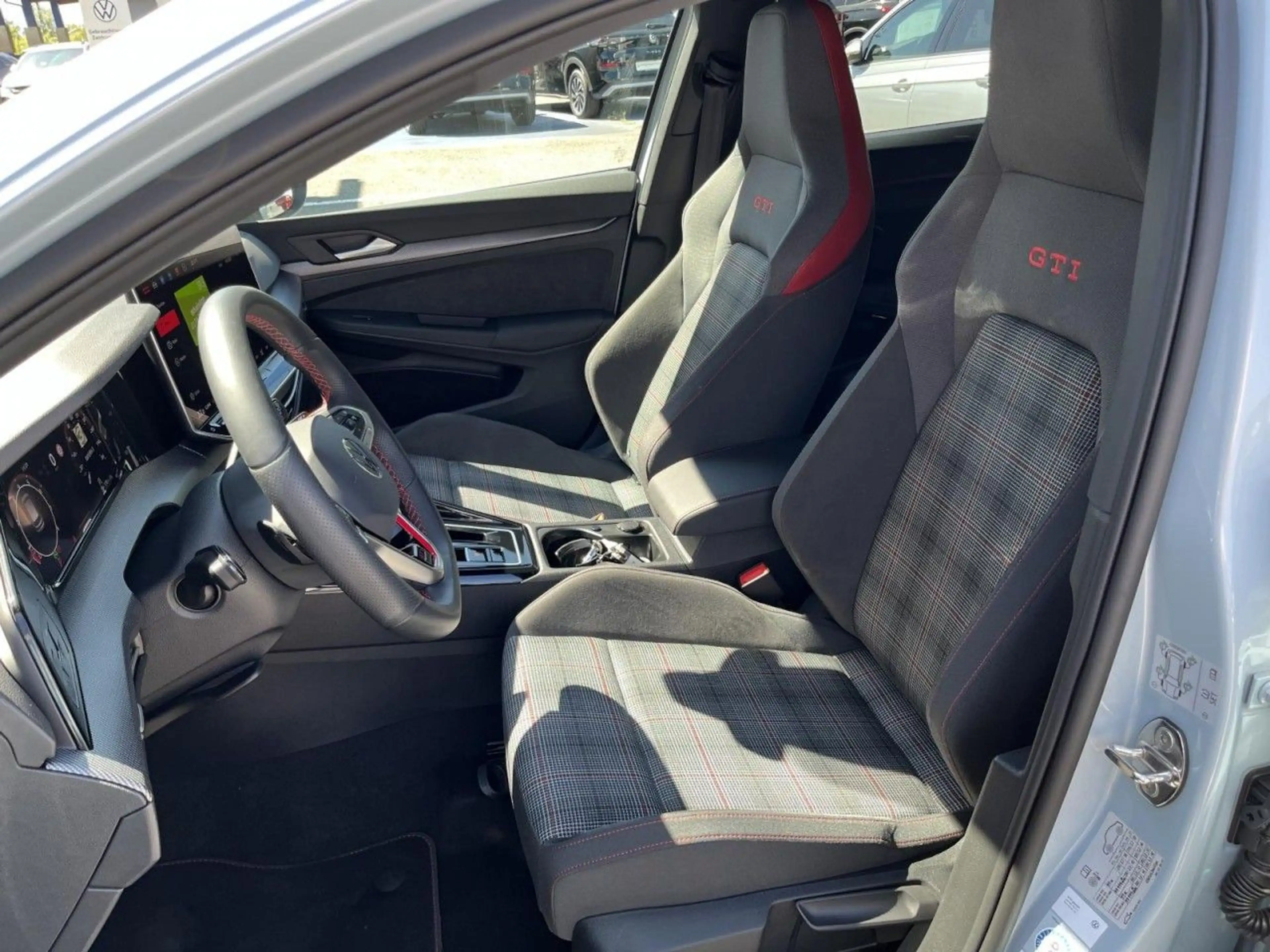 Volkswagen Golf GTI Golf VIII GTI 2,0 TSI DSG (IQLight+ACC+DCC) — photo 9