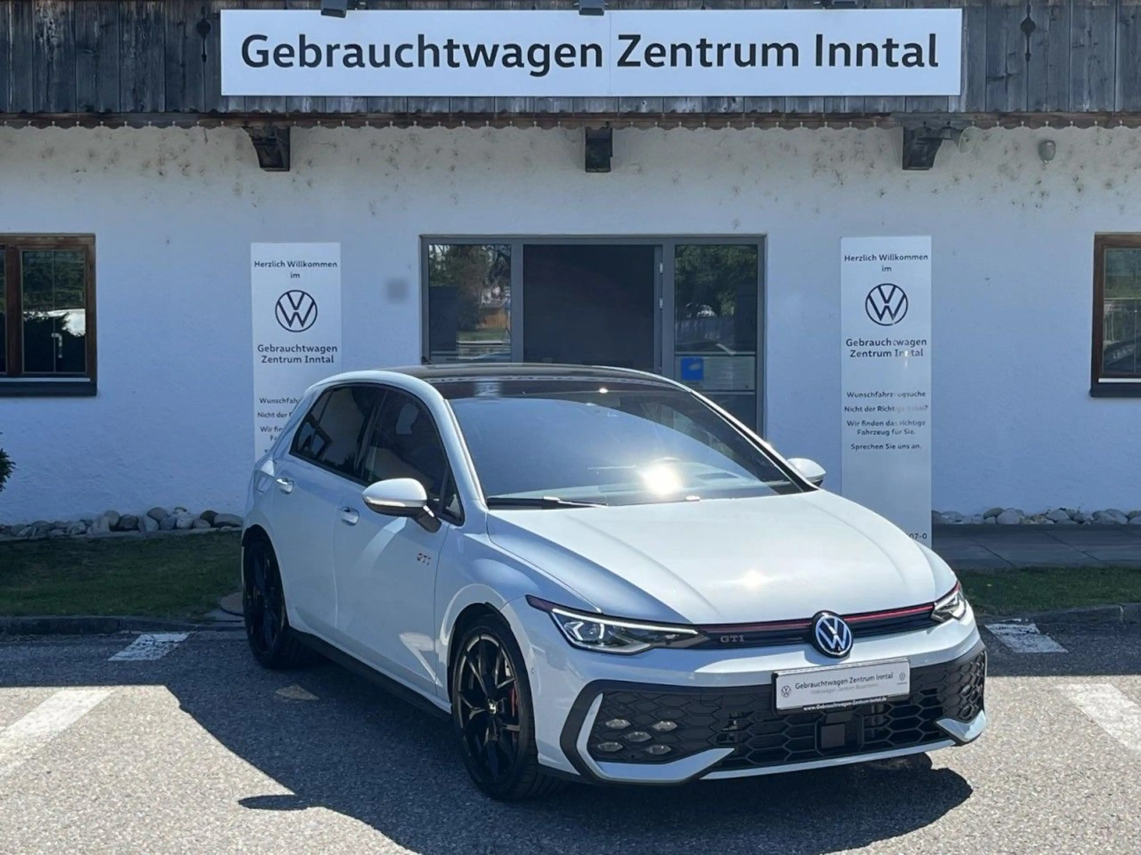 Volkswagen Golf GTI Golf VIII GTI 2,0 TSI DSG (IQLight+ACC+DCC) — photo 4