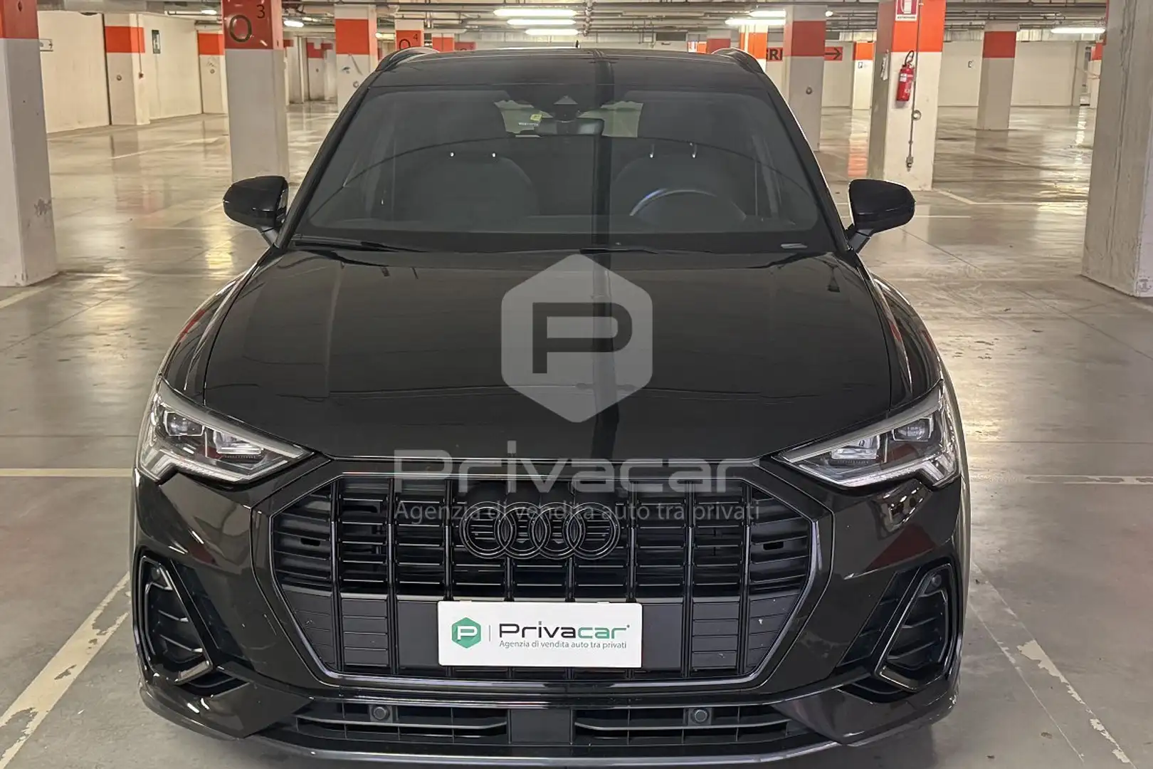 Audi Q3 Q3 35 TDI S tronic Identity Black Zwart - 2