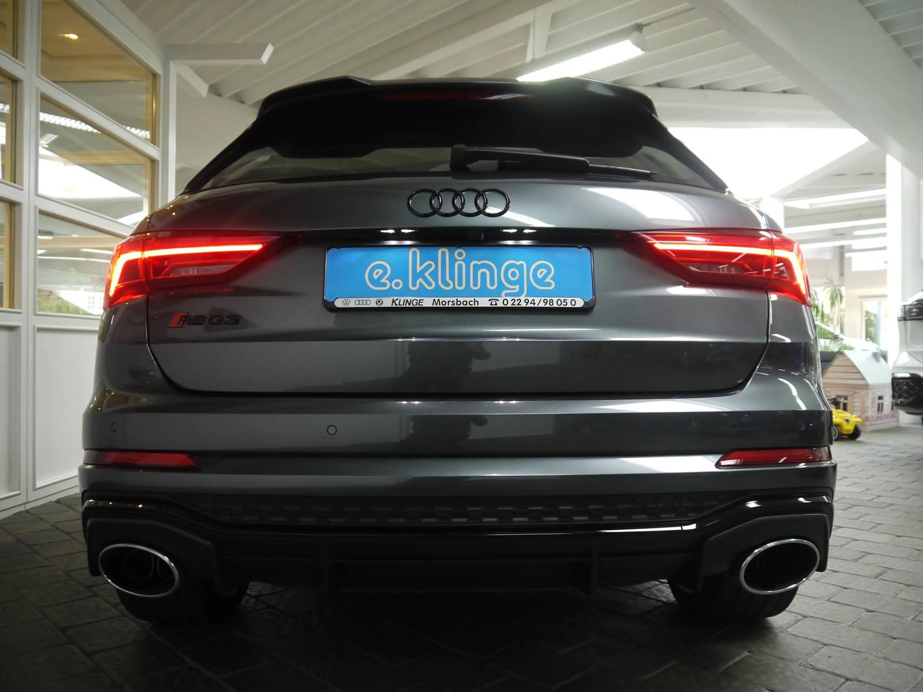 Audi RS Q3 2.5 TFSI quattro — photo 5
