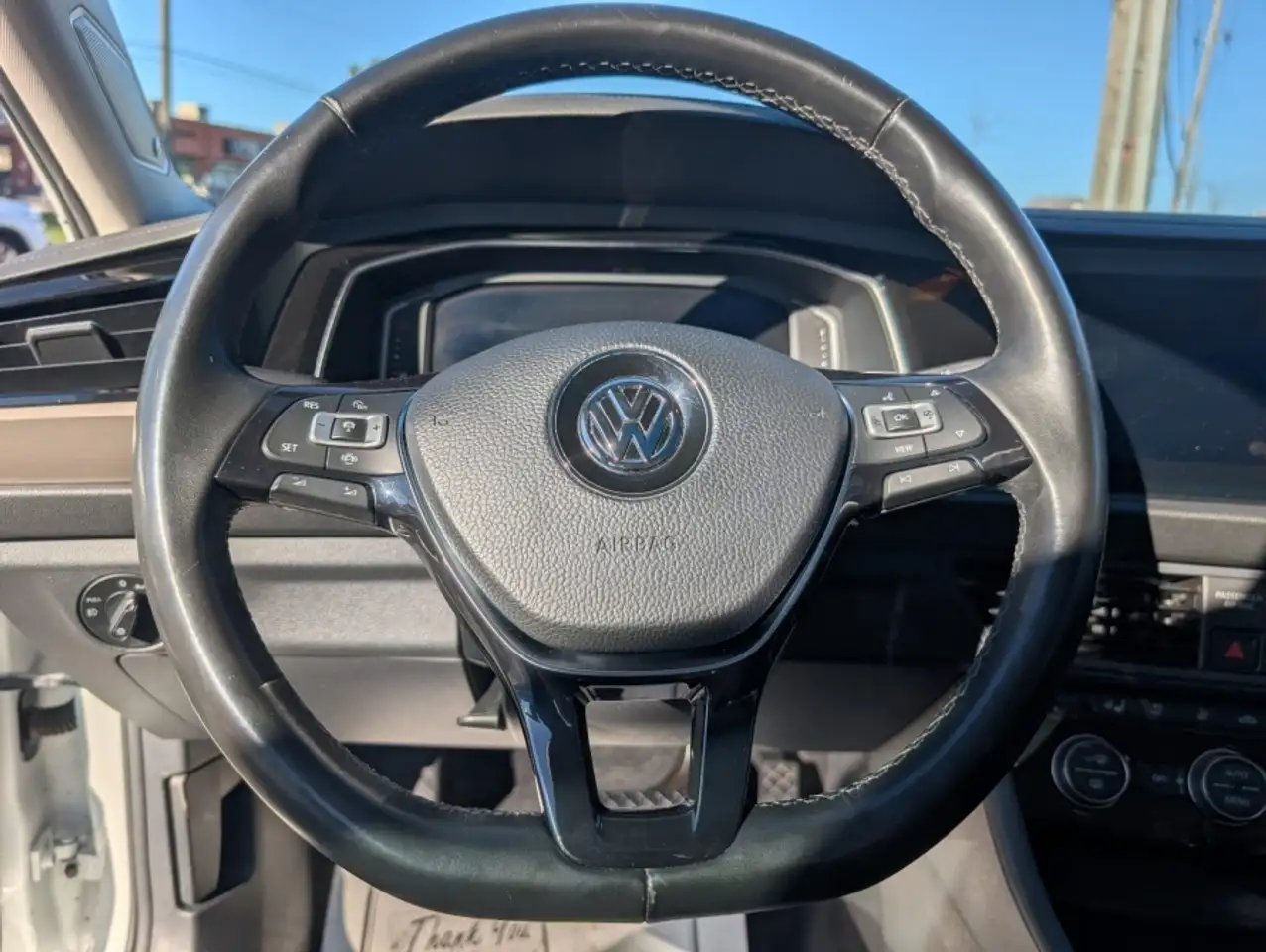 Volkswagen Jetta снимка Volkswagen Jetta