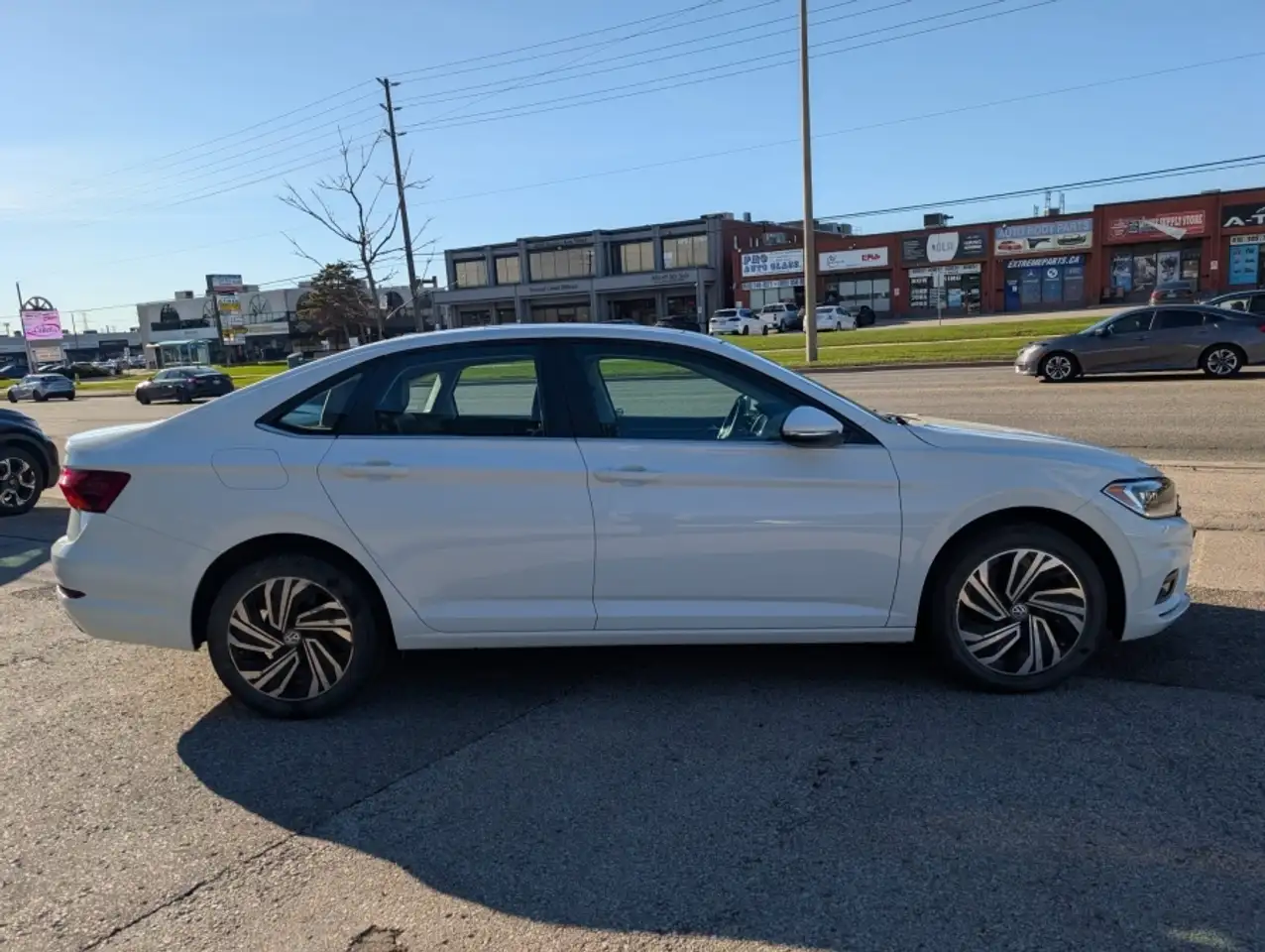 Volkswagen Jetta снимка Volkswagen Jetta