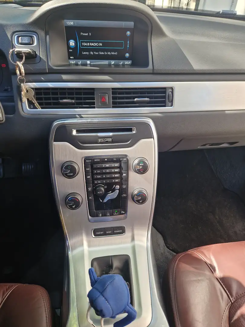 Volvo V70 V70 D5 Edition Pro Weiß - 2