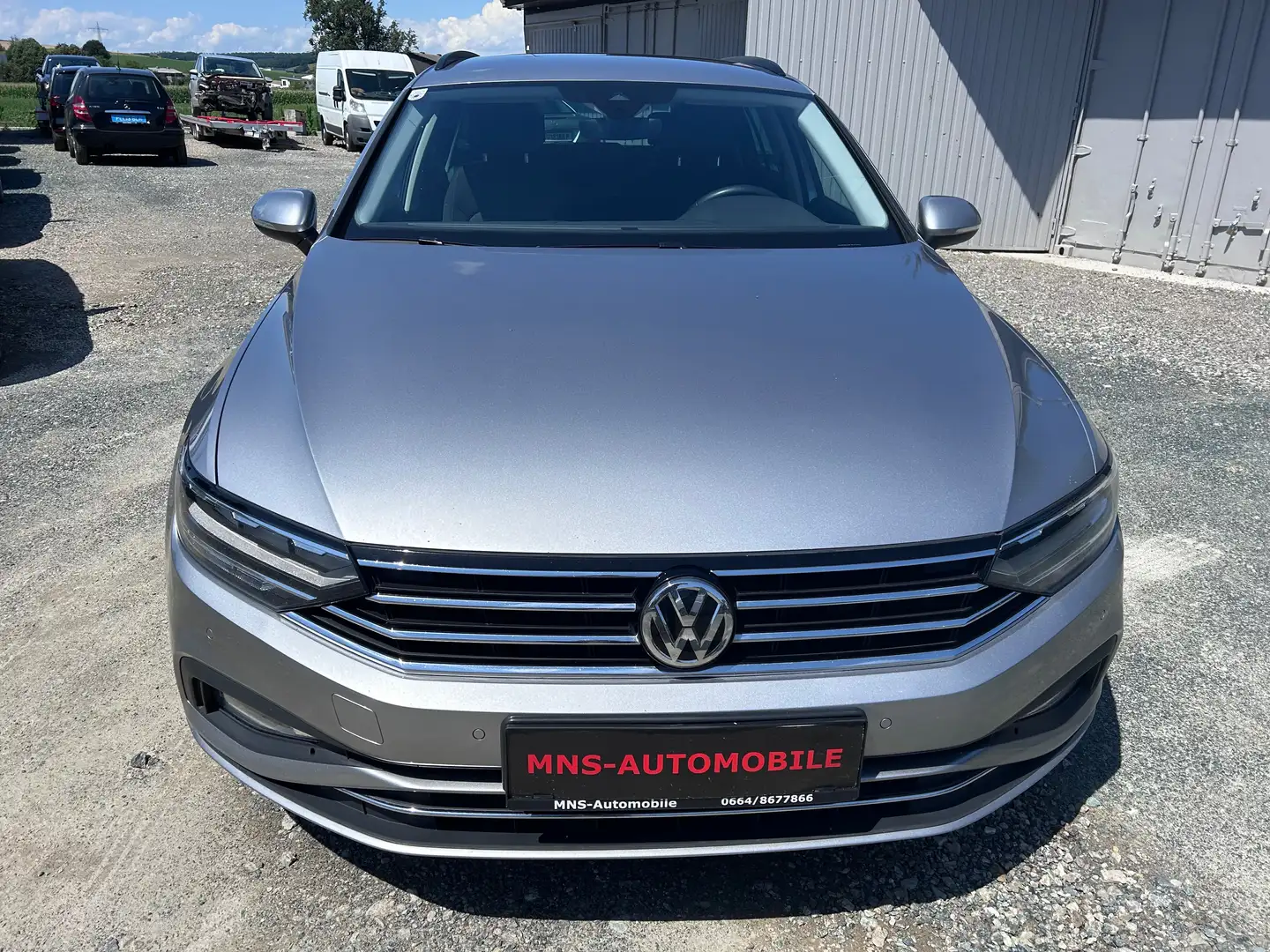 Volkswagen Passat Variant 2.0 TDI DSG Navigation LED ACC 1 Besitz MwSt Silber - 2