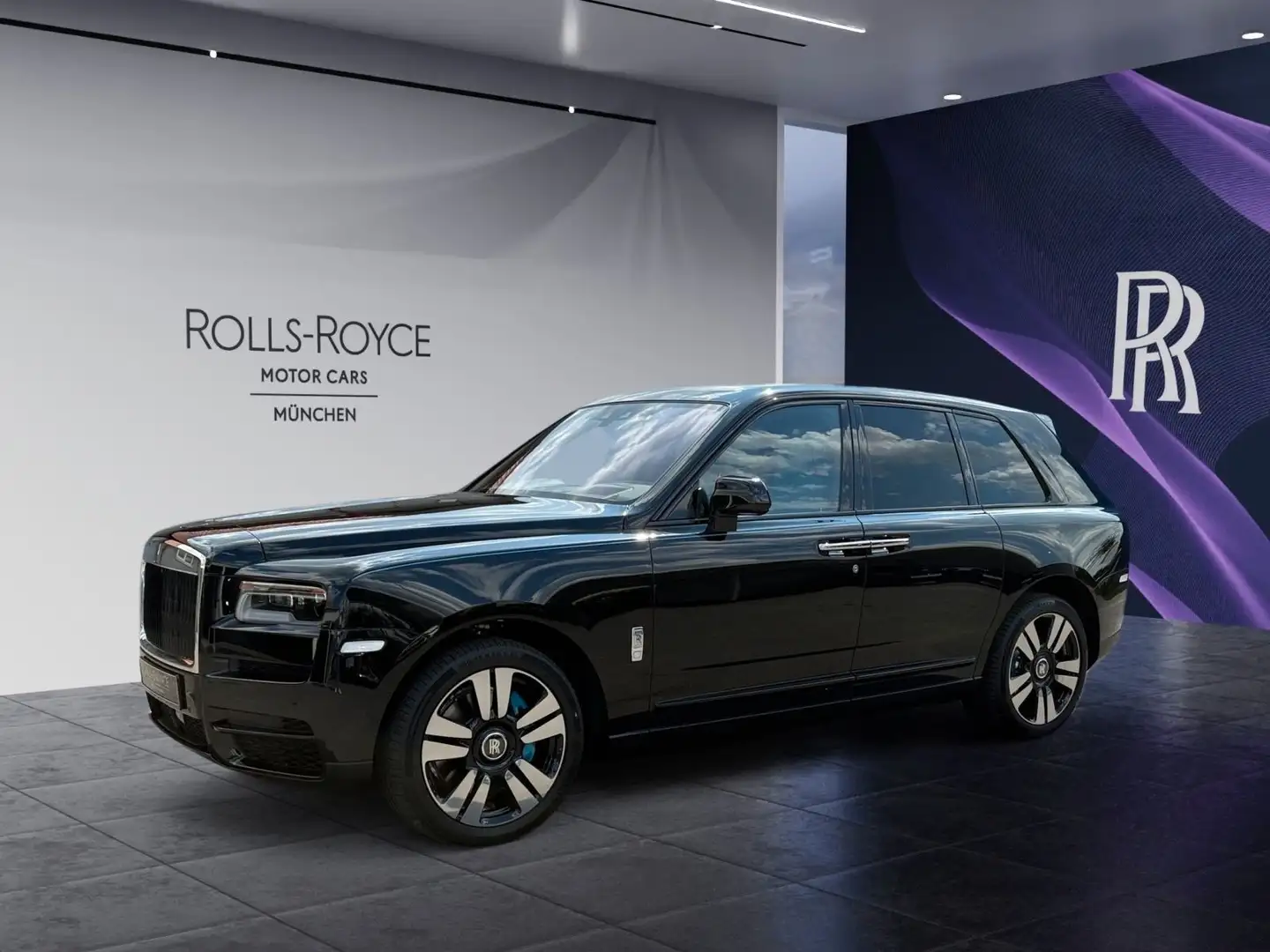 Rolls-Royce Cullinan *PROVENANCE* Nero - 1