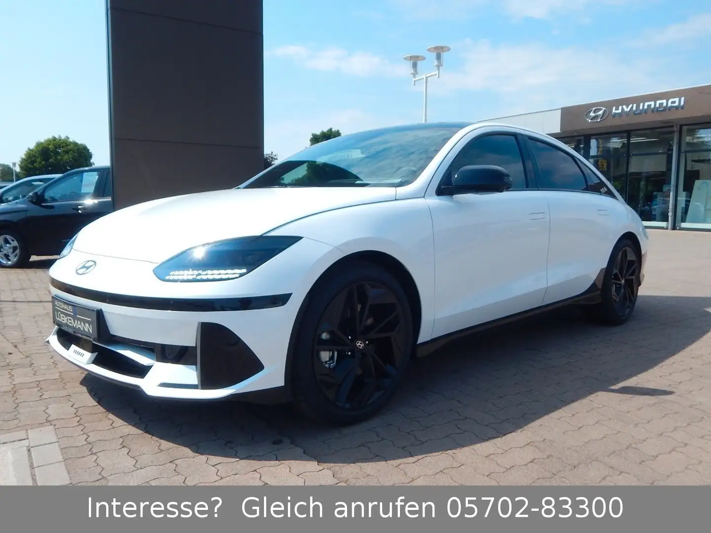 Hyundai IONIQ 6 4WD 77,4kWh FIRST EDITION *LIMITIERT* Bílá - 1