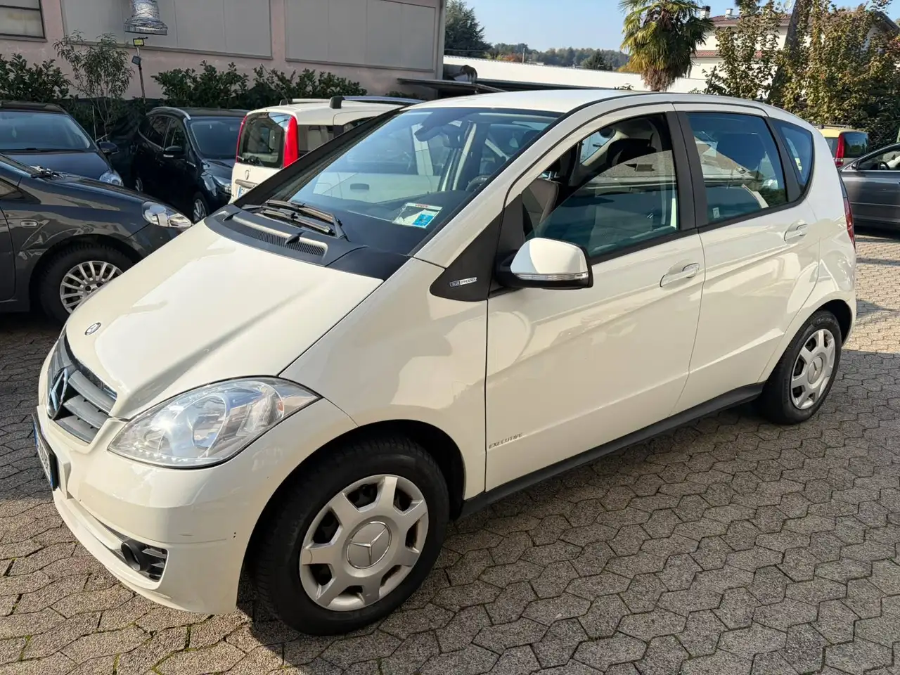 Mercedes-Benz A 180