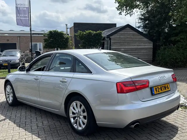 Audi A6 view 7