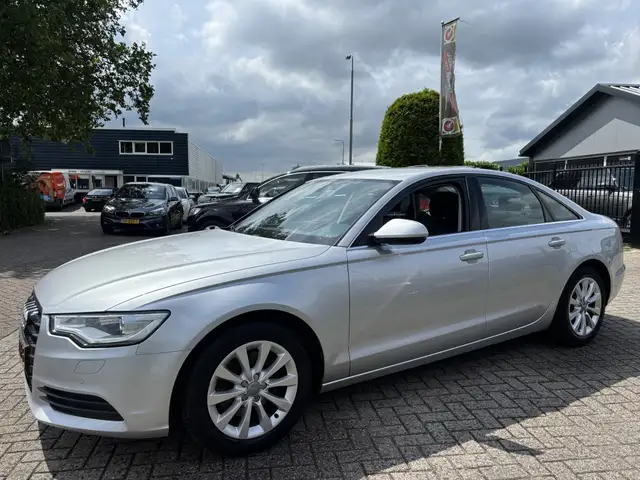 Audi A6 view 8