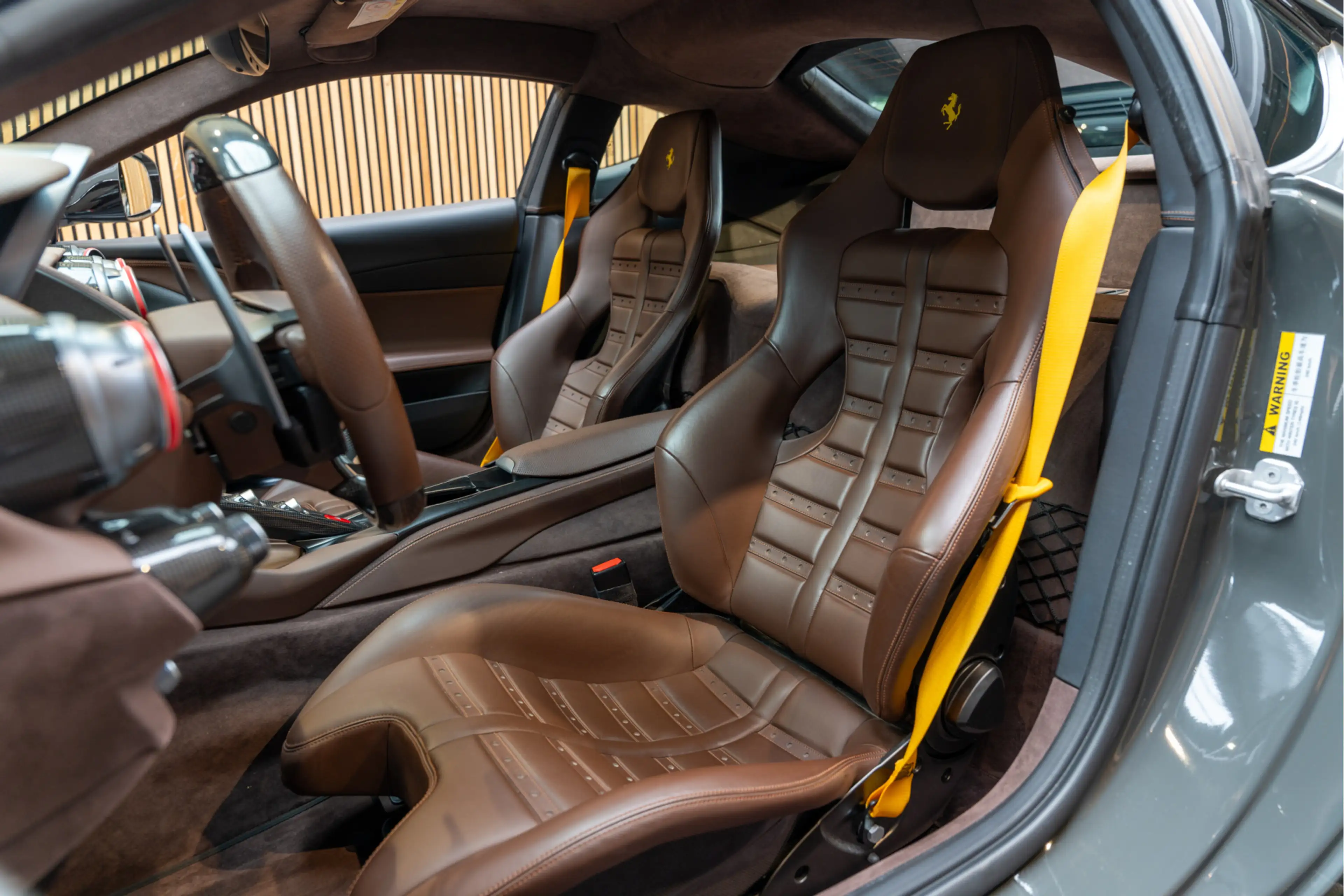 Ferrari 812 Superfast Full Carbon Historical Color Lift JBL 6. — photo 9