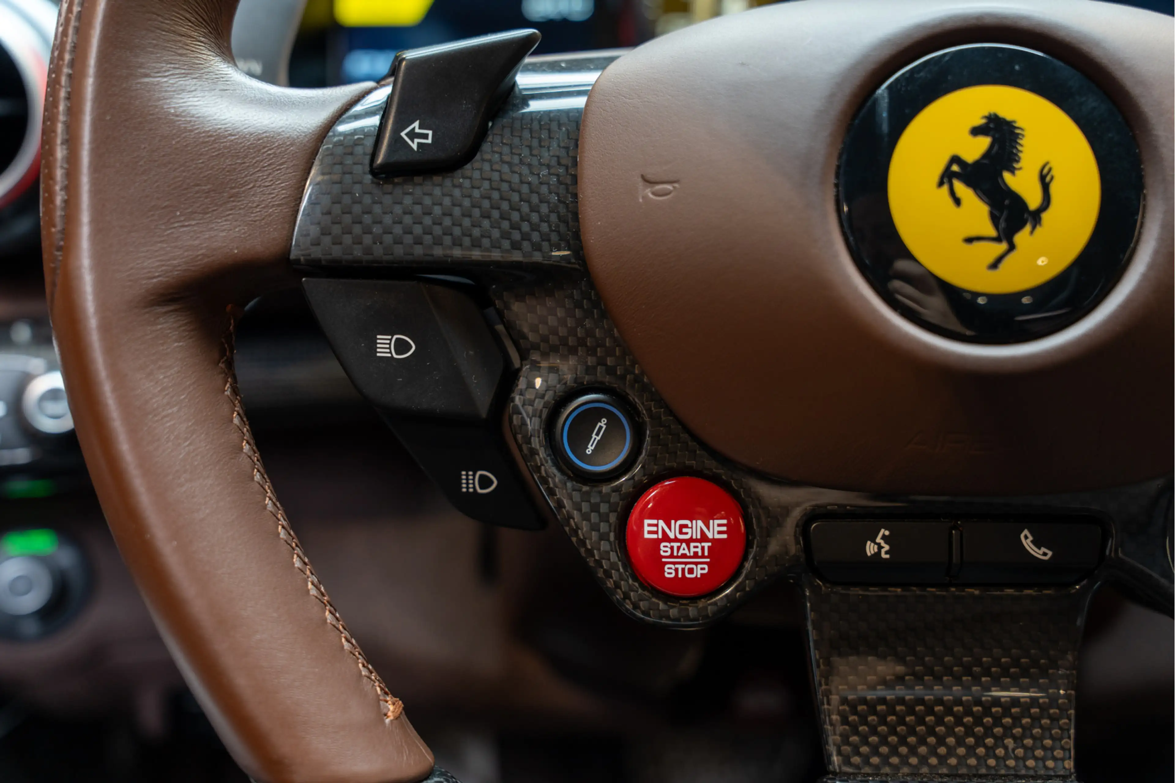 Ferrari 812 Superfast Full Carbon Historical Color Lift JBL 6. — photo 36