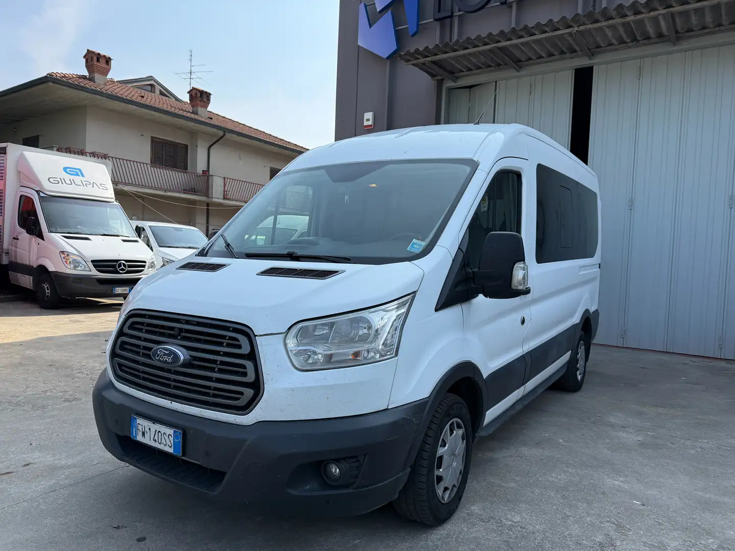 Ford Transit Bus 2.0/9 POSTI/PULLMINO/EURO 6D-TEMP/2019 Bianco - 1
