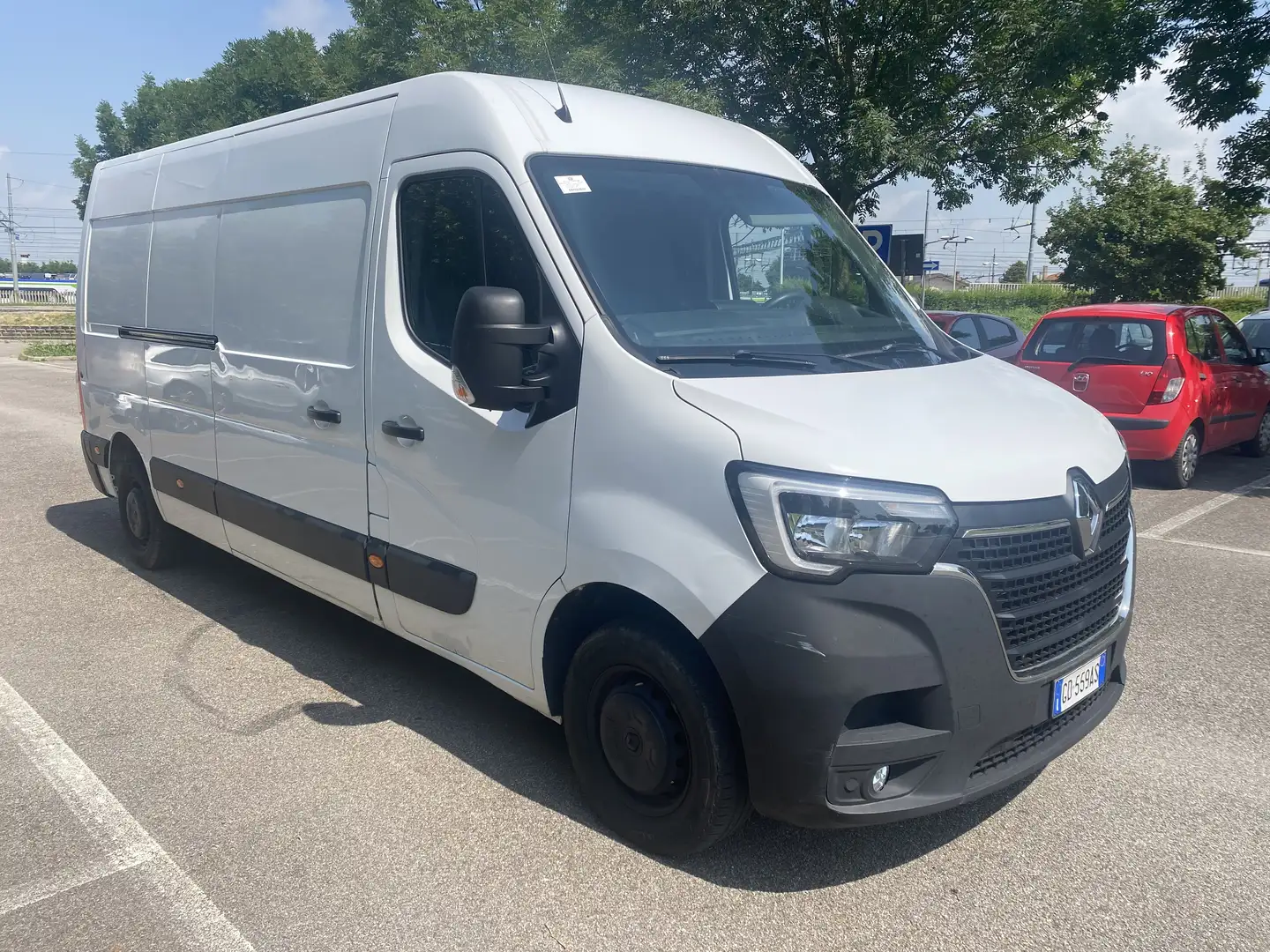 Renault Master Blanc - 1