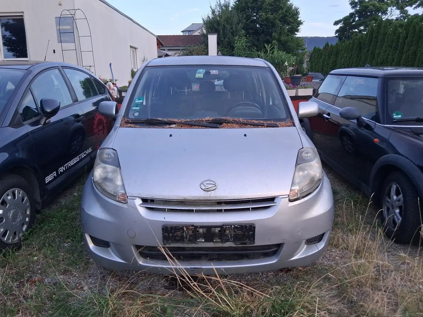 Daihatsu Sirion 1.3 Silber - 2
