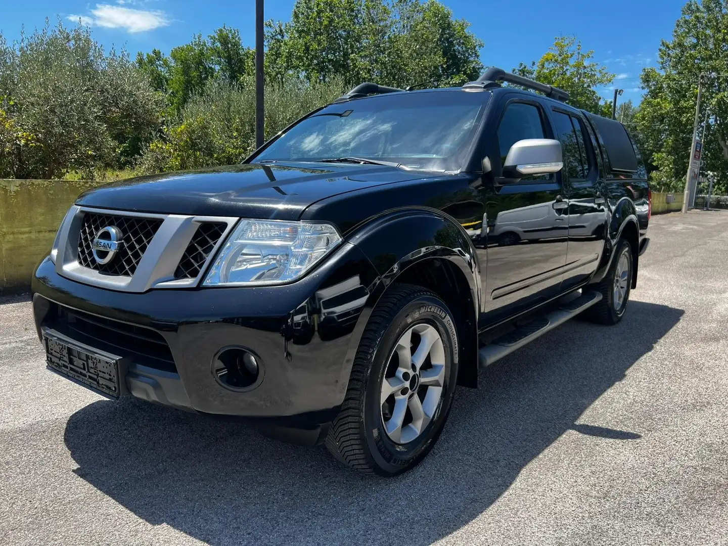 Nissan Navara GANCIO TRAINO + HARD TOP TETTO Nero - 2