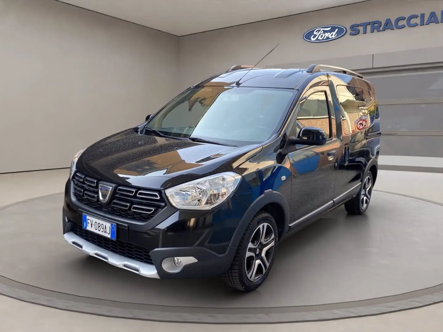 Dacia Dokker Stepway 1.5 blue dci s&s 95cv my19 Nero - 1