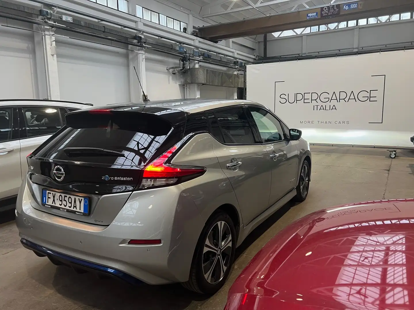 Nissan Leaf Leaf II 2018 Tekna  Pro Pilot Park 40kWh 150cv Grijs - 1
