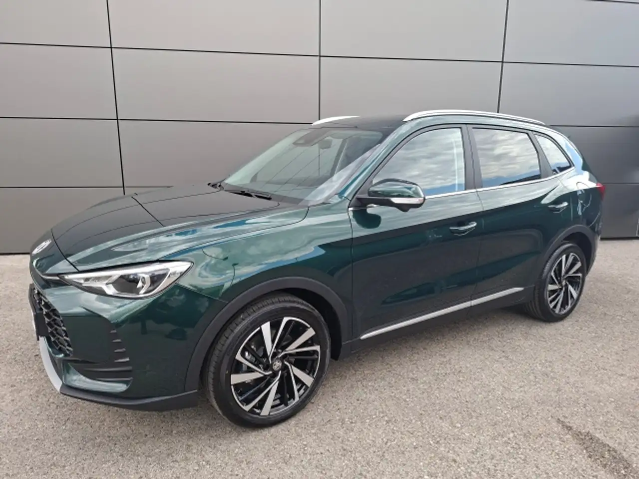 MG ZS