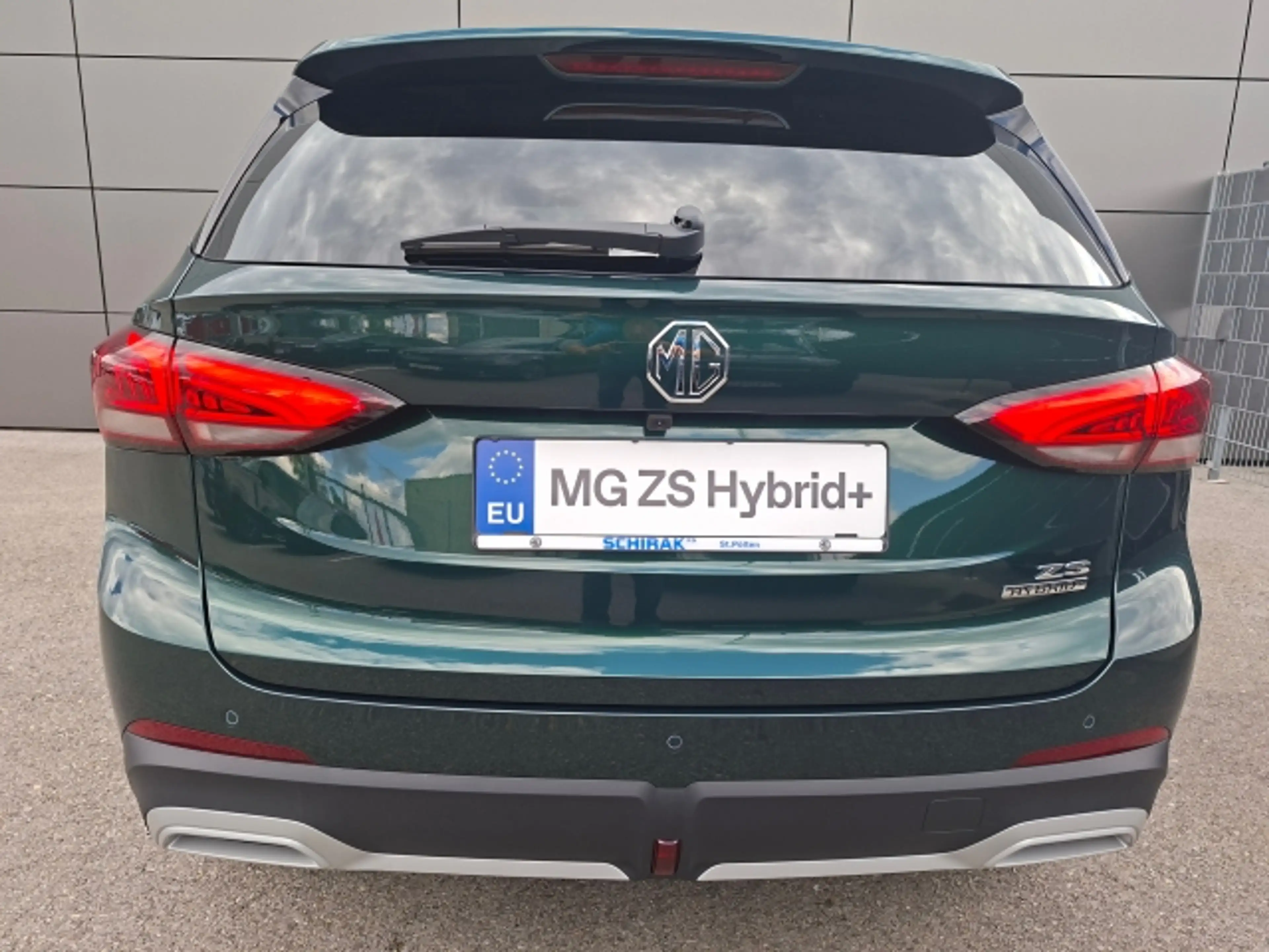 MG ZS HEV Luxury MY26 — photo 5