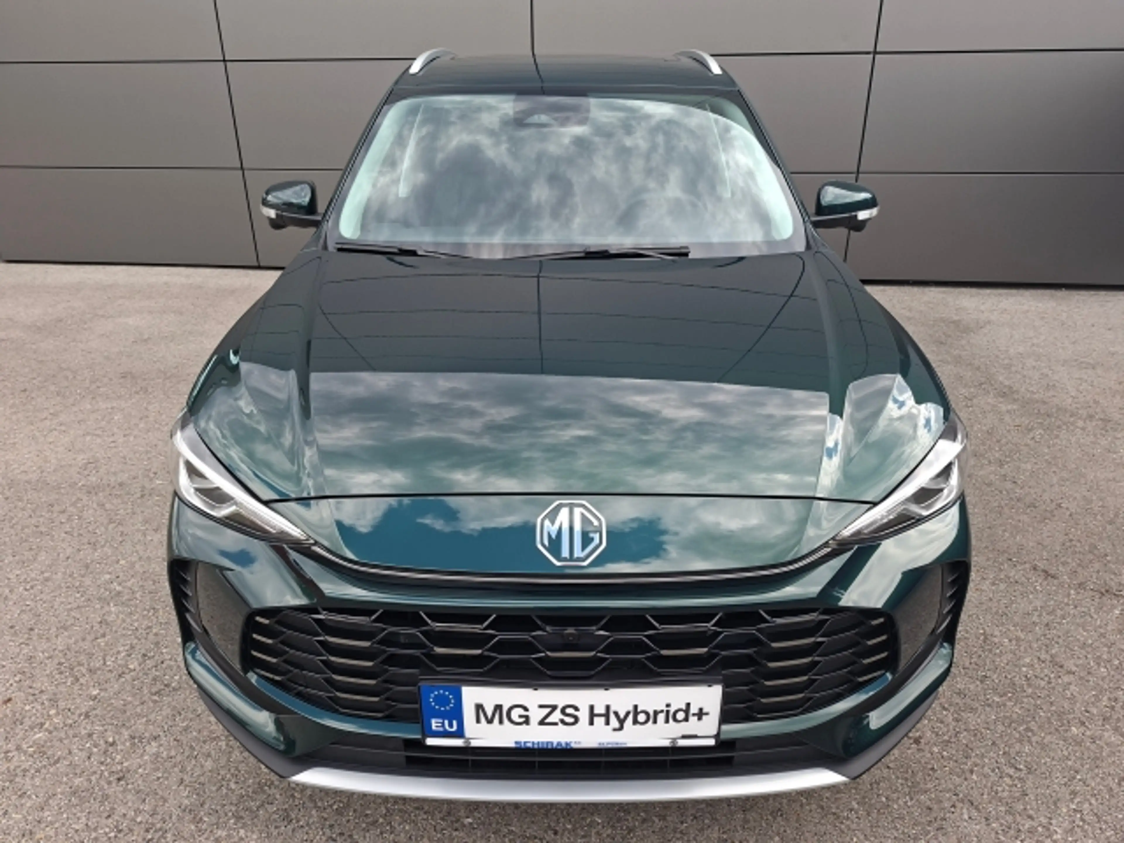 MG ZS HEV Luxury MY26 — photo 3