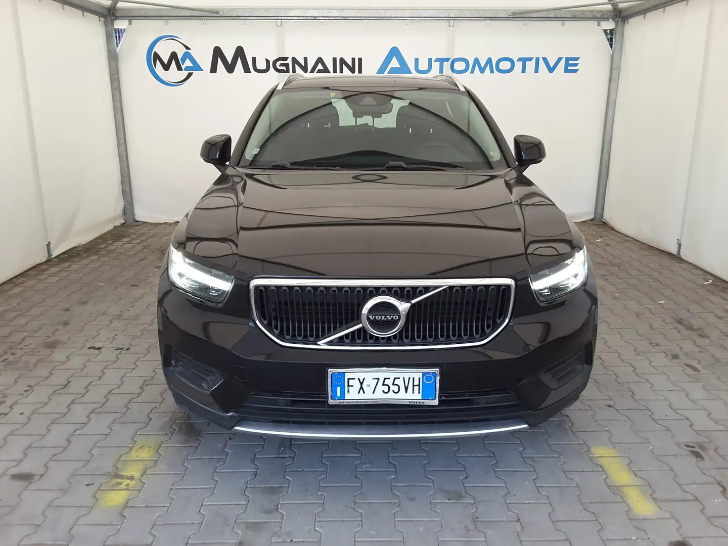 Volvo XC40 D3 AWD Geartronic Business Plus Negro - 1