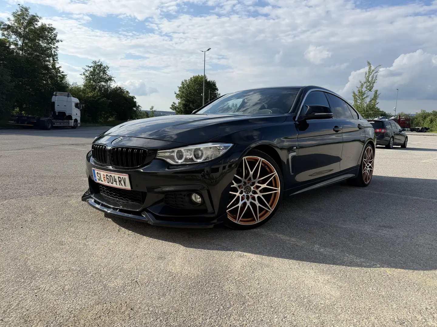 BMW 420 420d xDrive Gran Coupe M-Paket Schwarz - 1