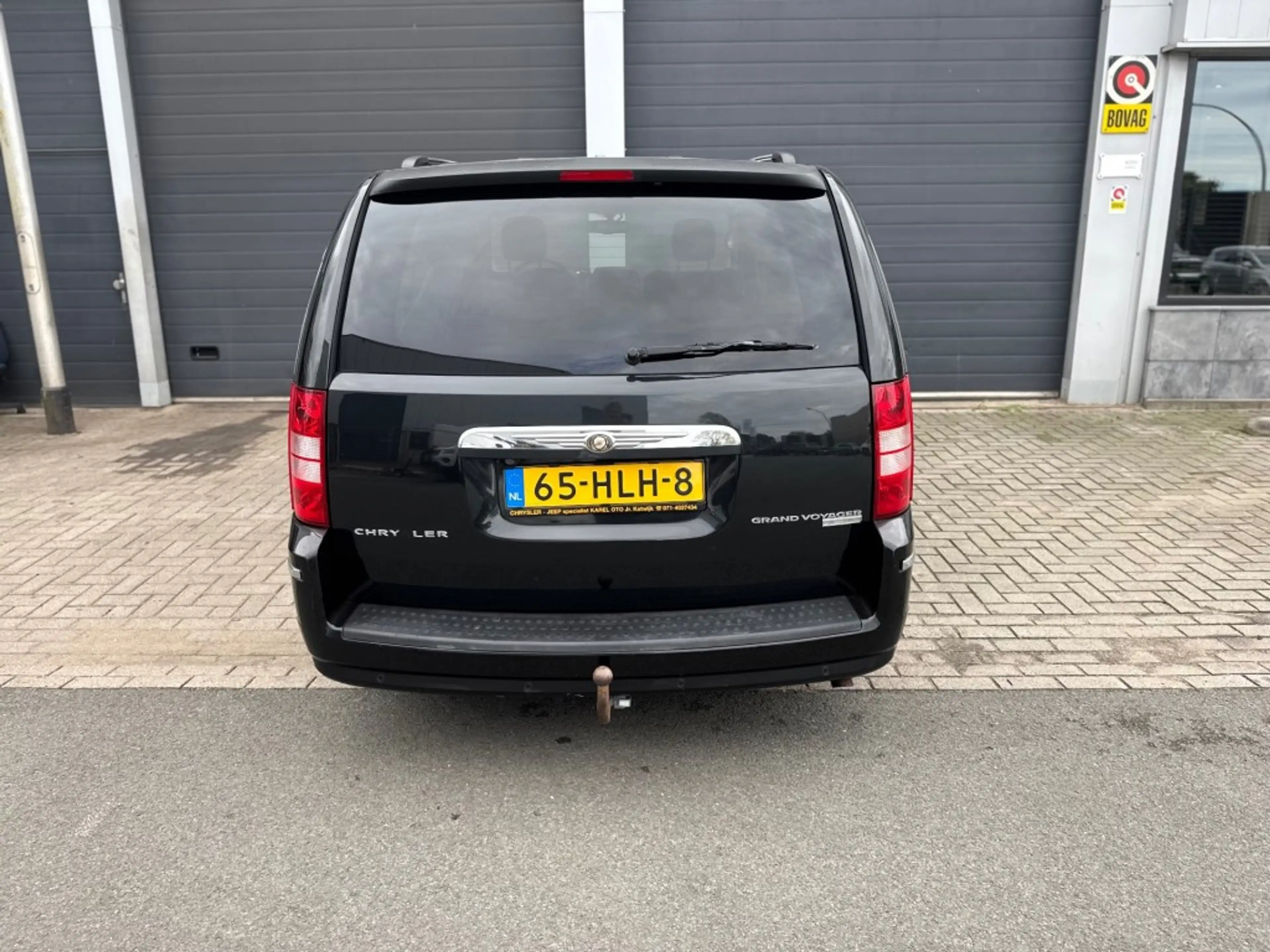 Chrysler Grand Voyager 3.8i LIMITED — photo 8