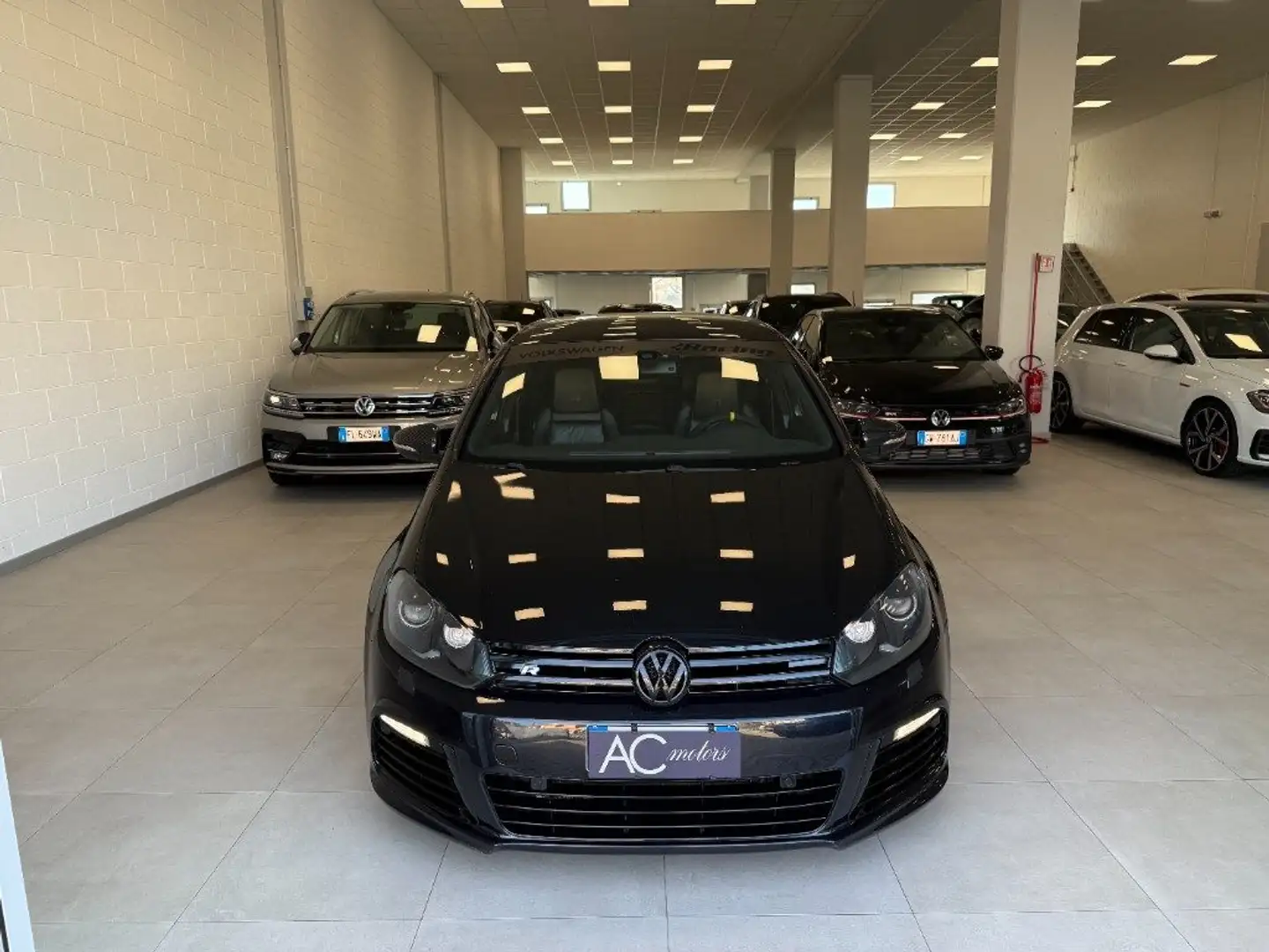 Volkswagen Golf R 2.0 TSI 4mot. DSG 5p. R Negro - 1