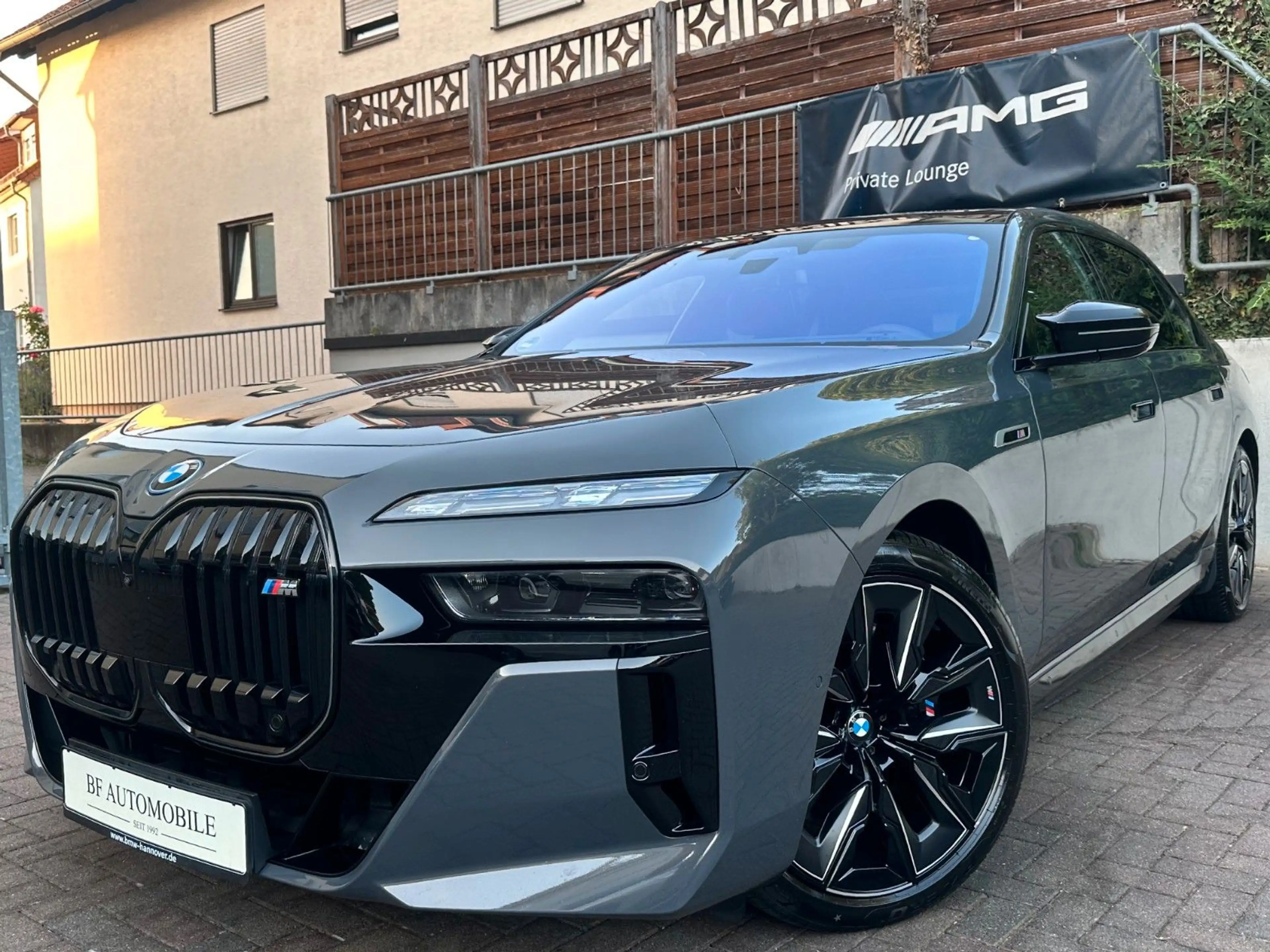 BMW i7 M70 xDrive PANO-SKY*B&W*Fond-TV*Executive