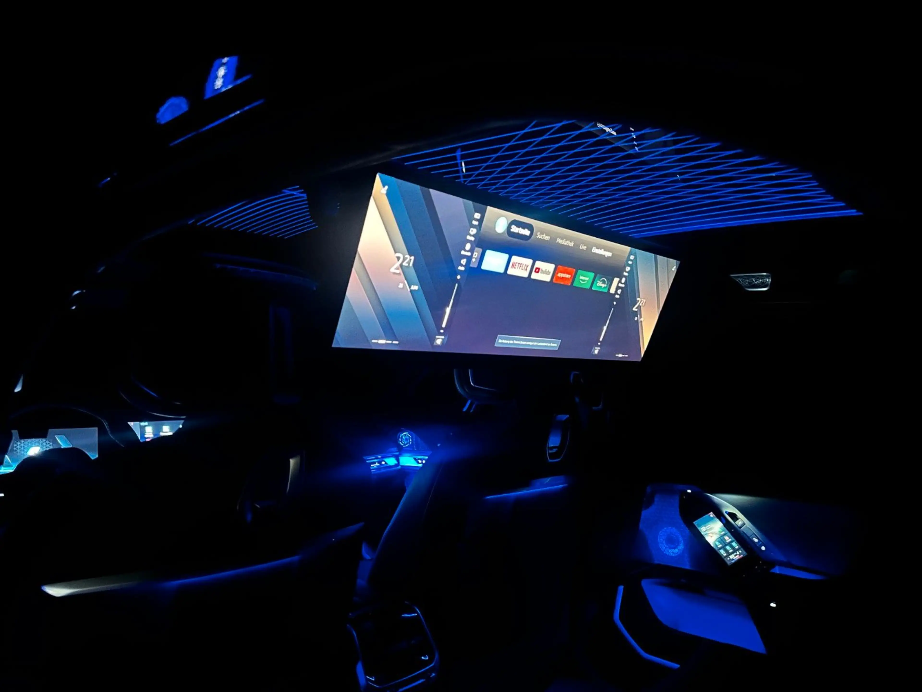 BMW i7 M70 xDrive PANO-SKY*B&W*Fond-TV*Executive — photo 7