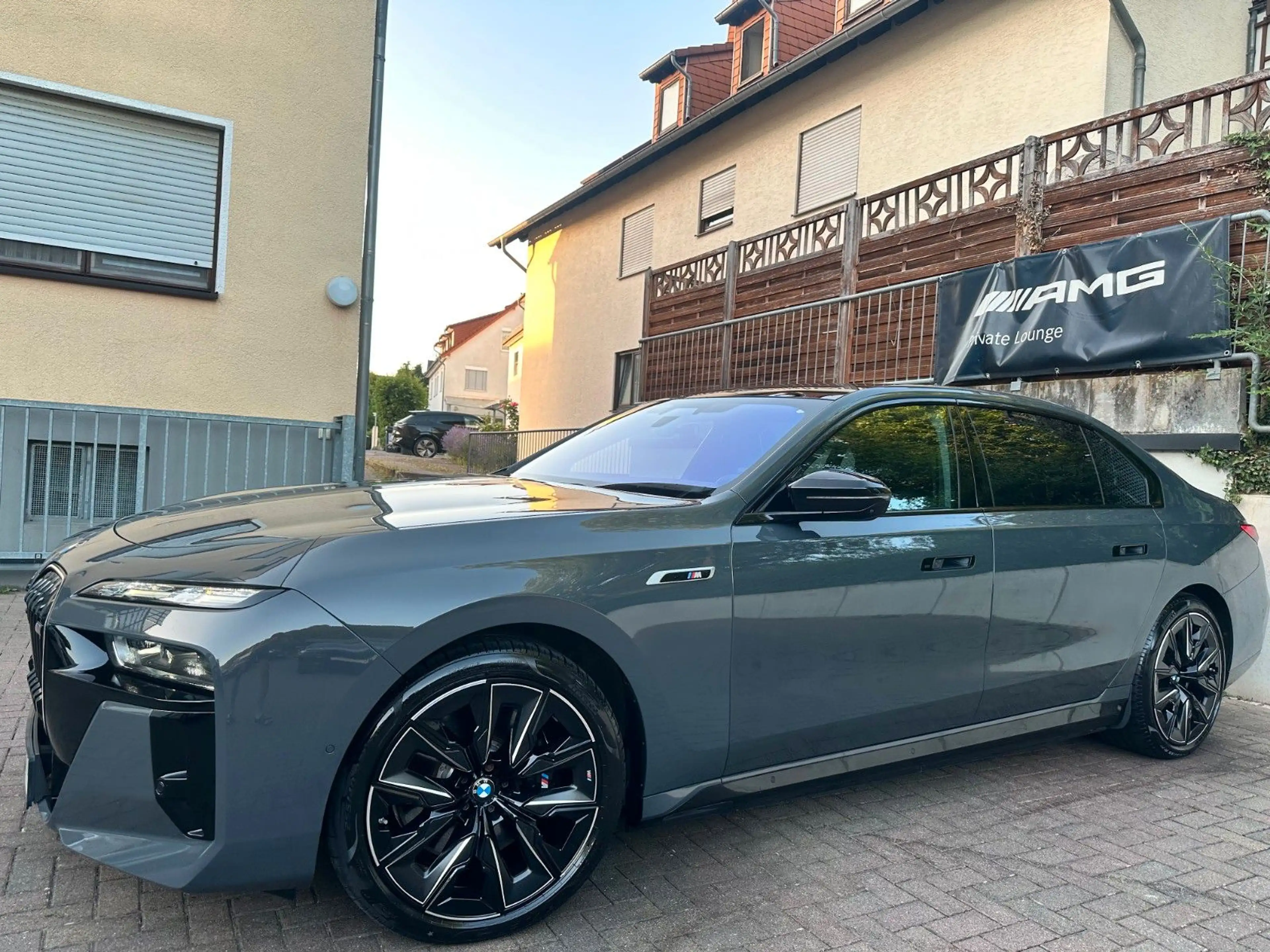 BMW i7 M70 xDrive PANO-SKY*B&W*Fond-TV*Executive — photo 13