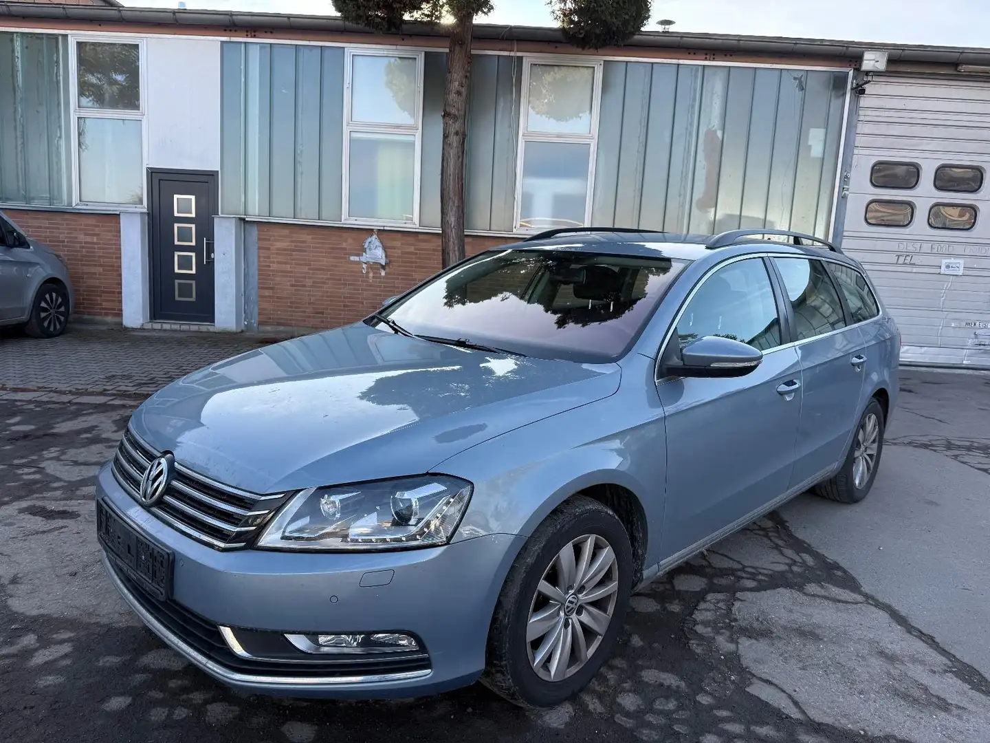 Volkswagen Passat Variant 2.0 TDI XENON/PARK/TEMPOMAT Bleu - 1