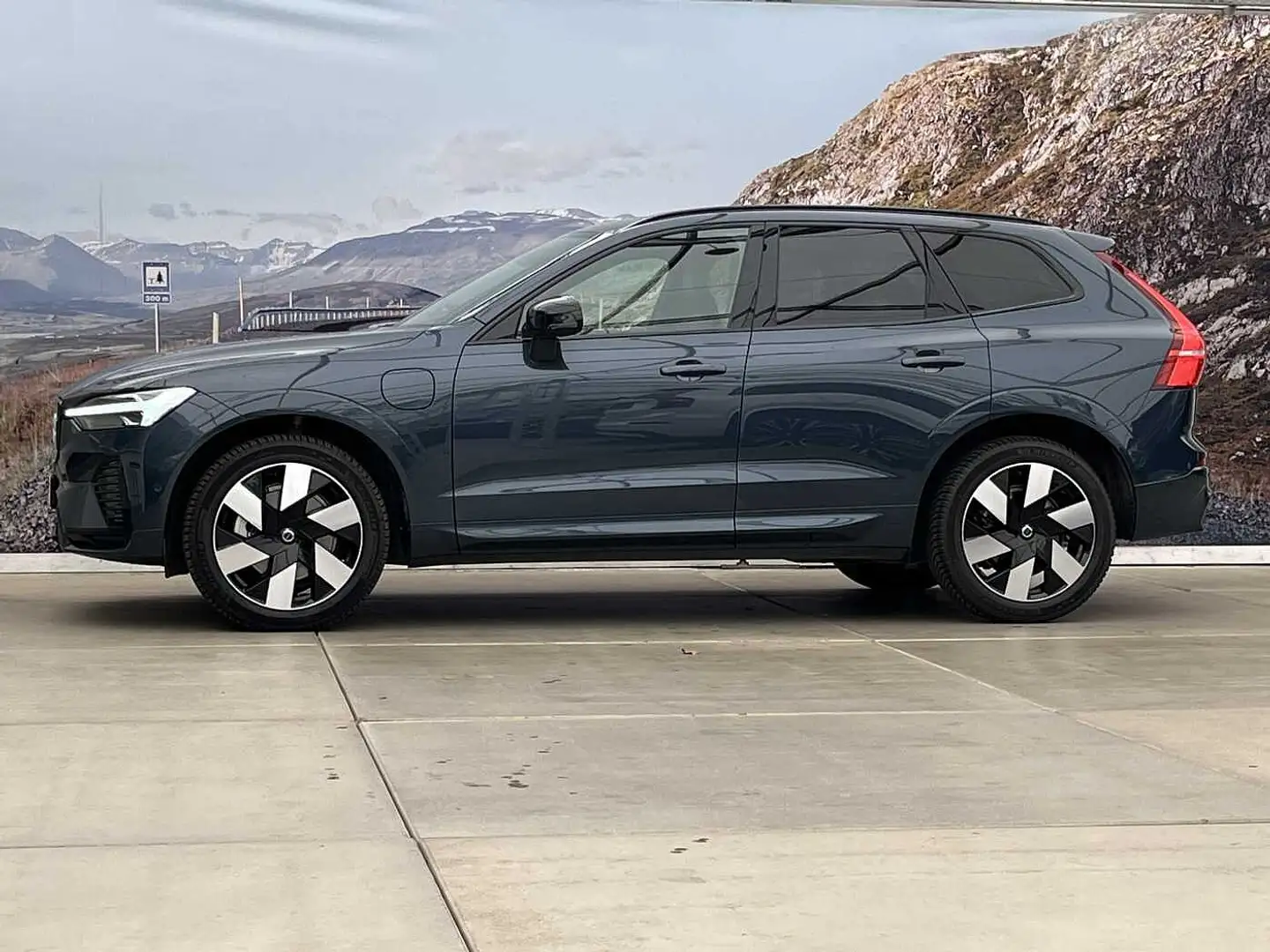 Volvo XC60 T6 ULTRA DARK + B&W + 360° + ... Bleu - 2