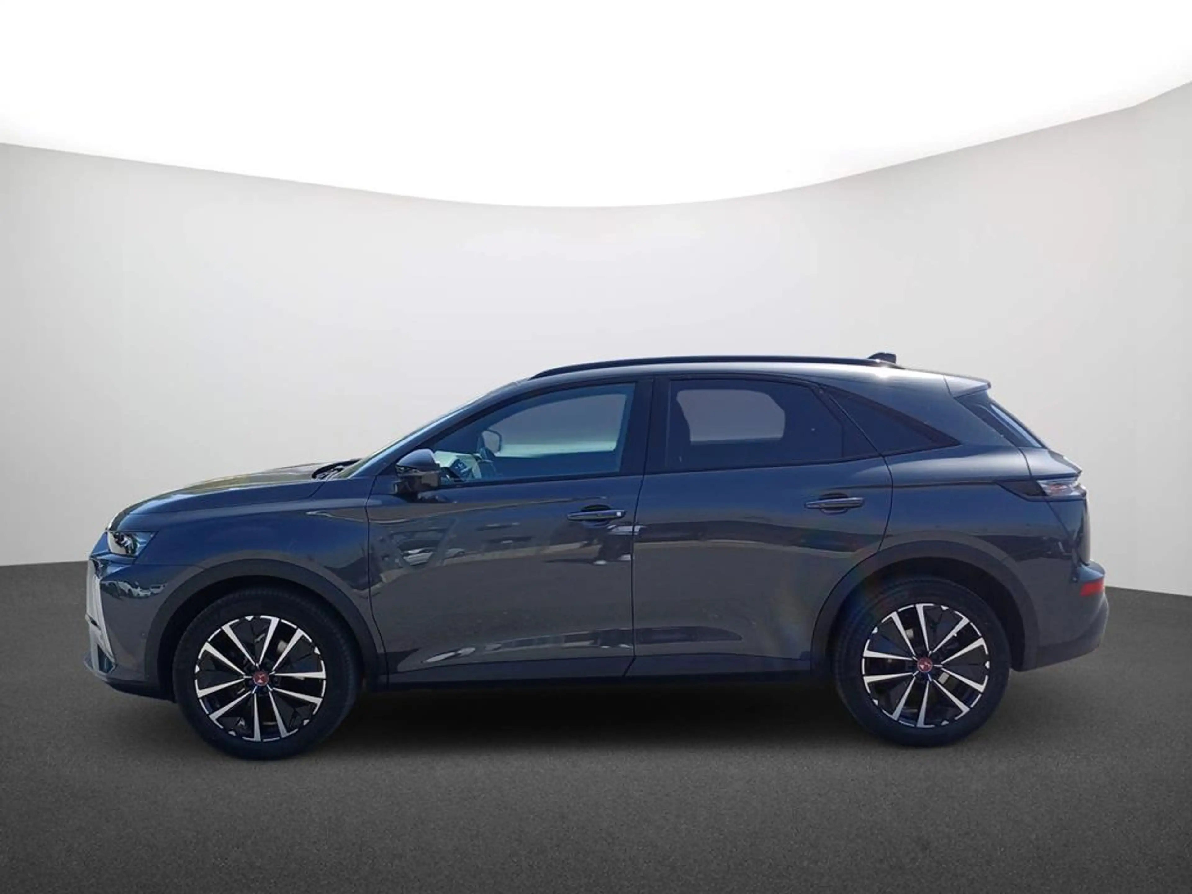 DS Automobiles DS 7 Performance Line+ Blue HDI 130 — photo 4