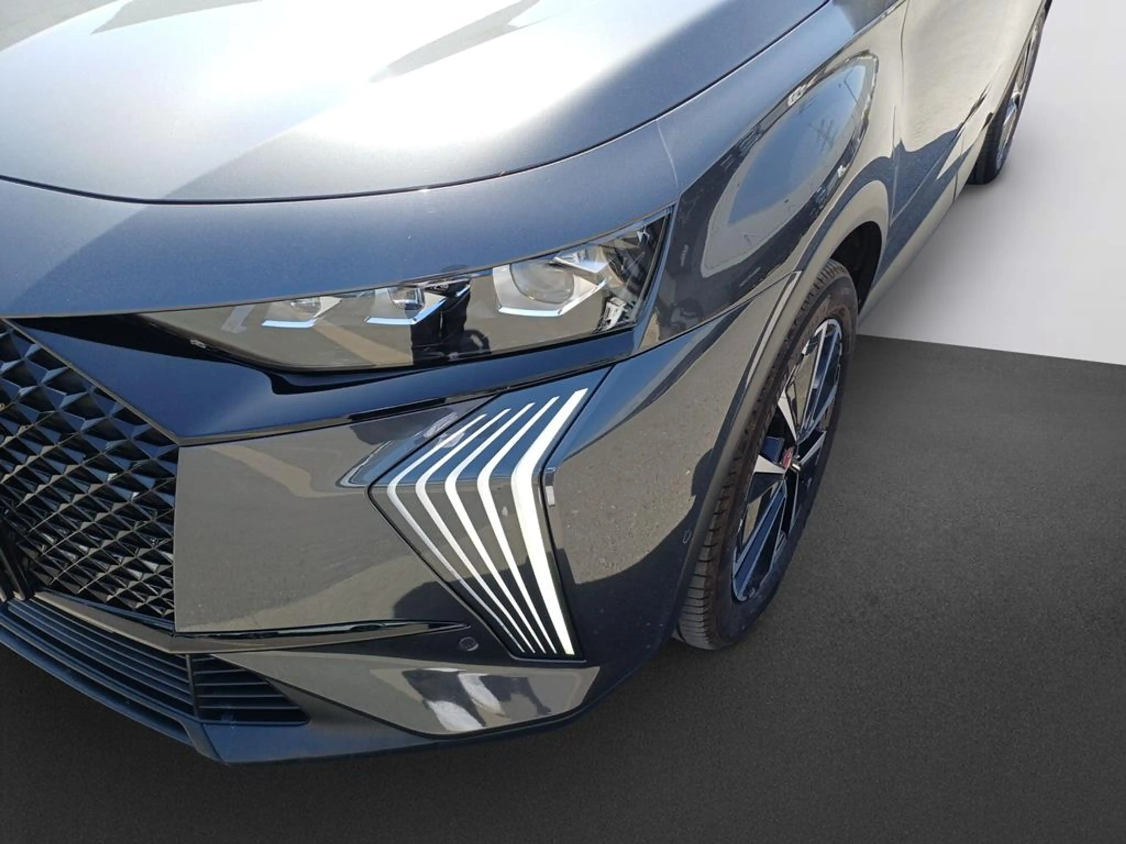 DS Automobiles DS 7 Performance Line+ Blue HDI 130 — photo 8