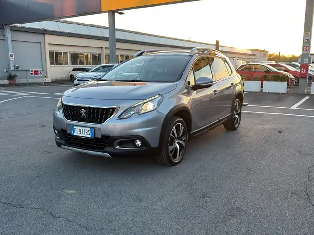 Peugeot 2008 PureTech Turbo 110 S&S Allure