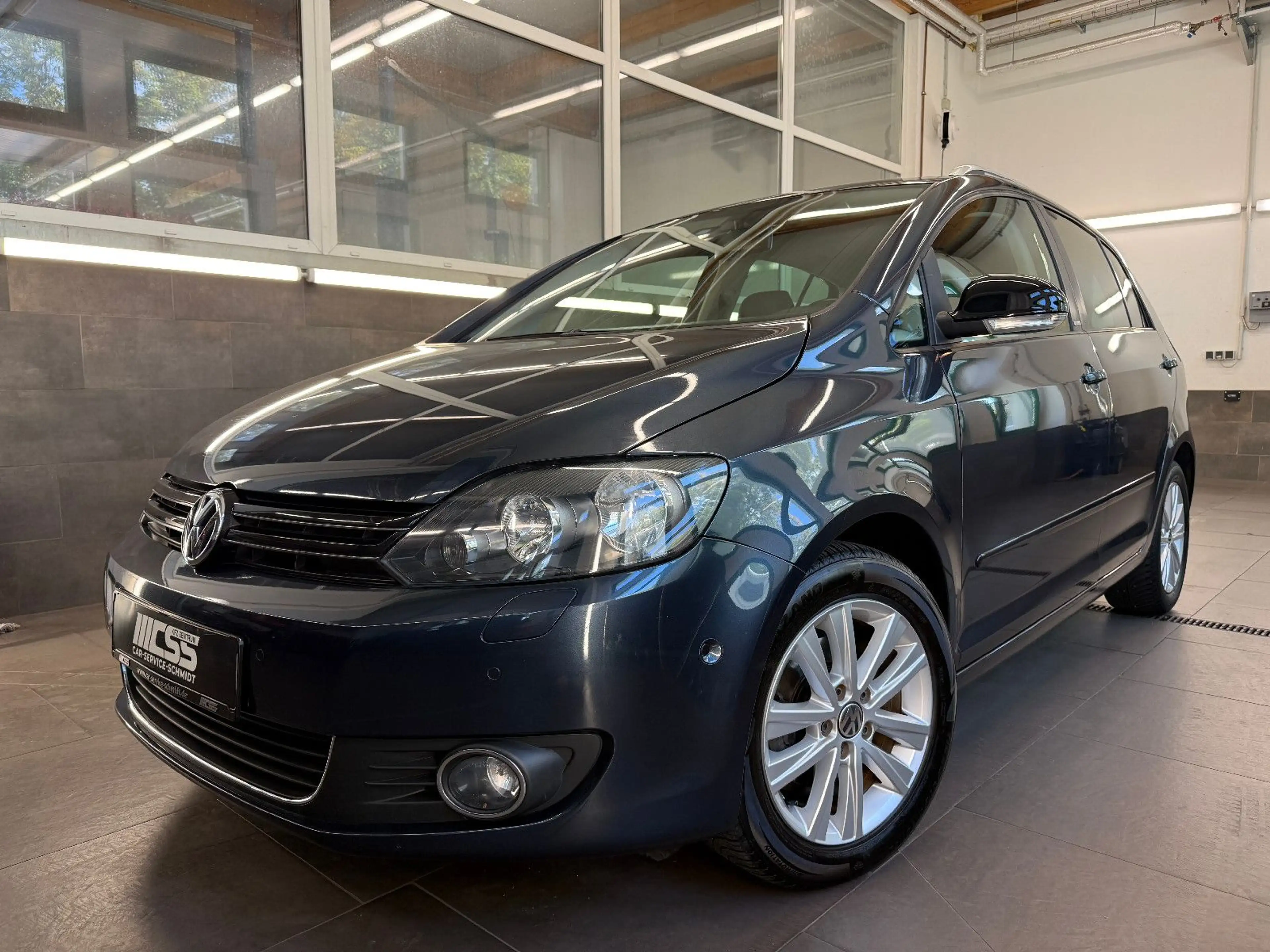 Volkswagen Golf Plus VI Style DSG STHZG AHK SHZ PARKASSIST