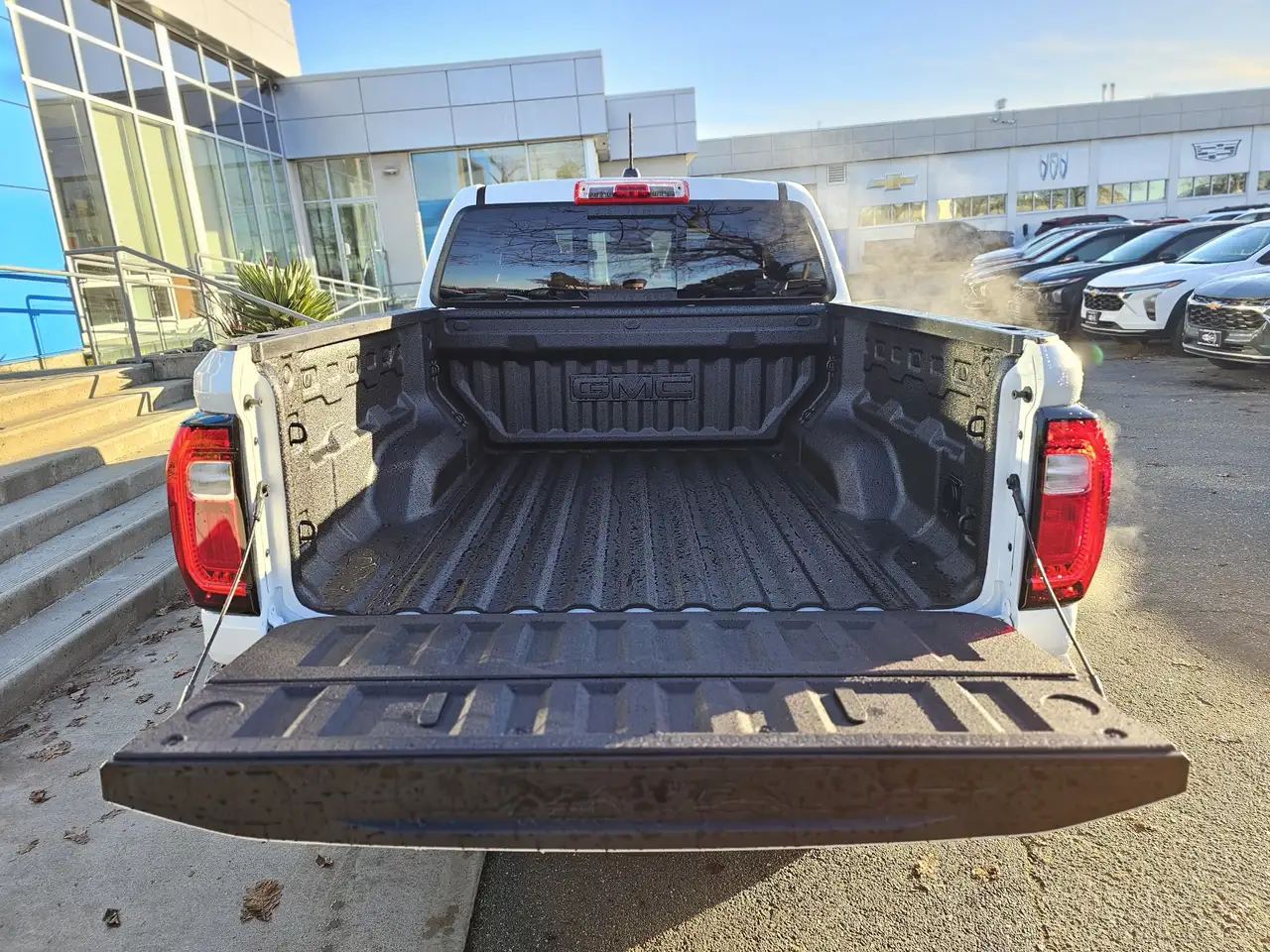 GMC Canyon снимка GMC Canyon