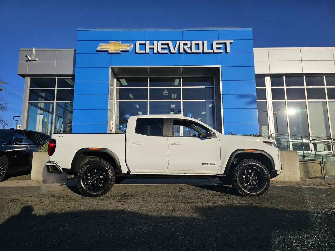 GMC Canyon снимка GMC Canyon