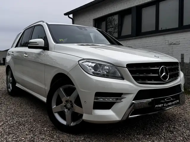 Mercedes-Benz ML 250 BlueTEC*SENSOR*LED*CUIR*TVA DEDUCTIBLE*PREMIER PROPRIETAIRE