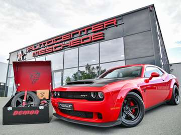SRT DEMON 6.2 V8 *DRAG Crate BOX !*