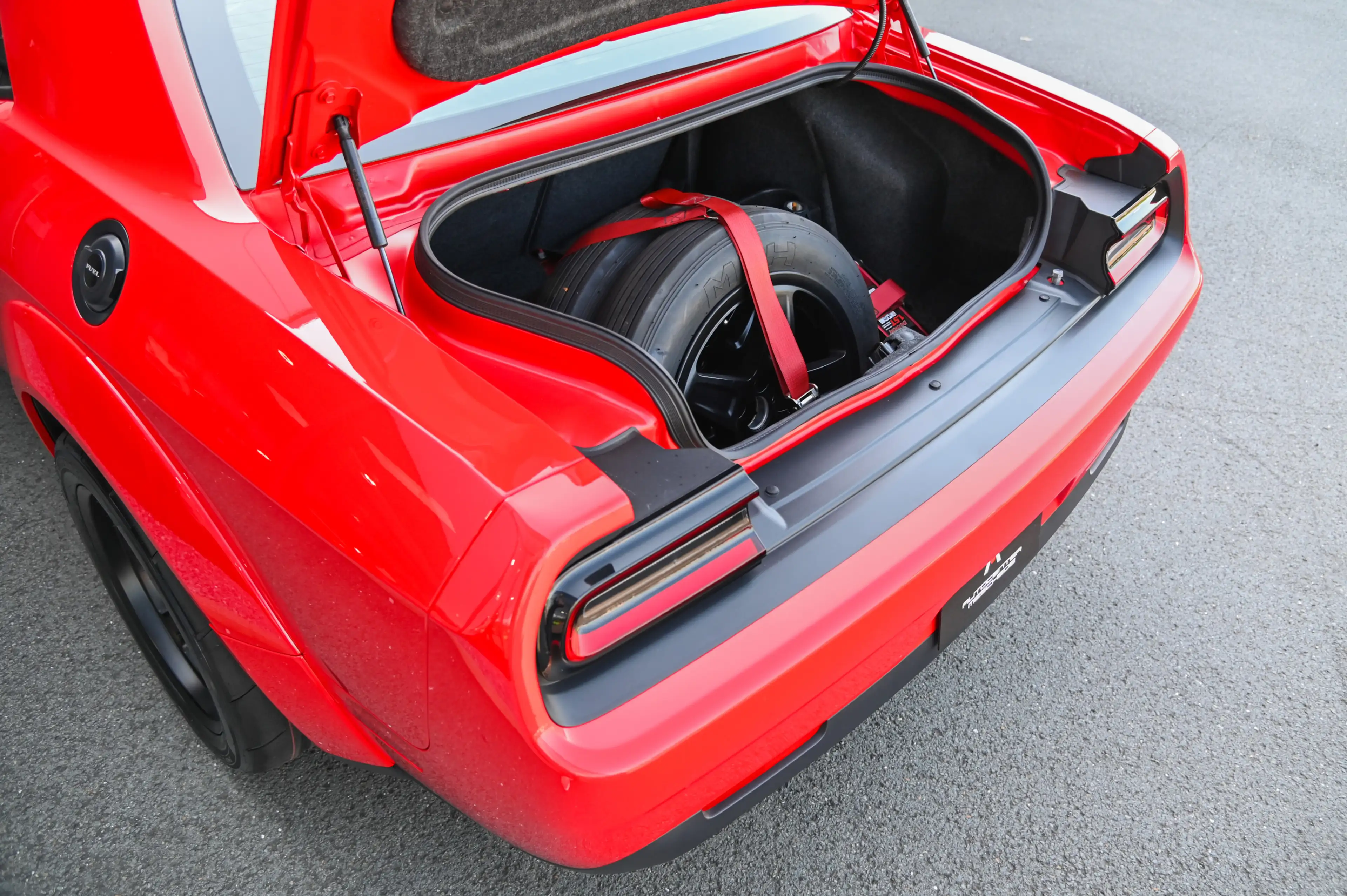 Dodge Challenger SRT DEMON 6.2 V8 *DRAG Create BOX !* — photo 10