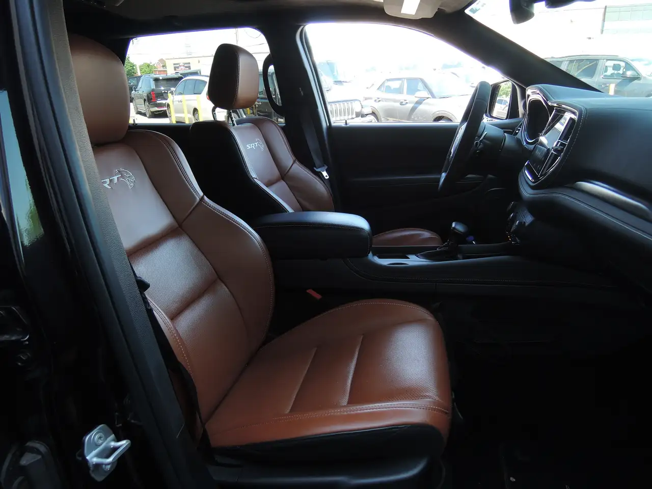 Dodge Durango снимка Dodge Durango
