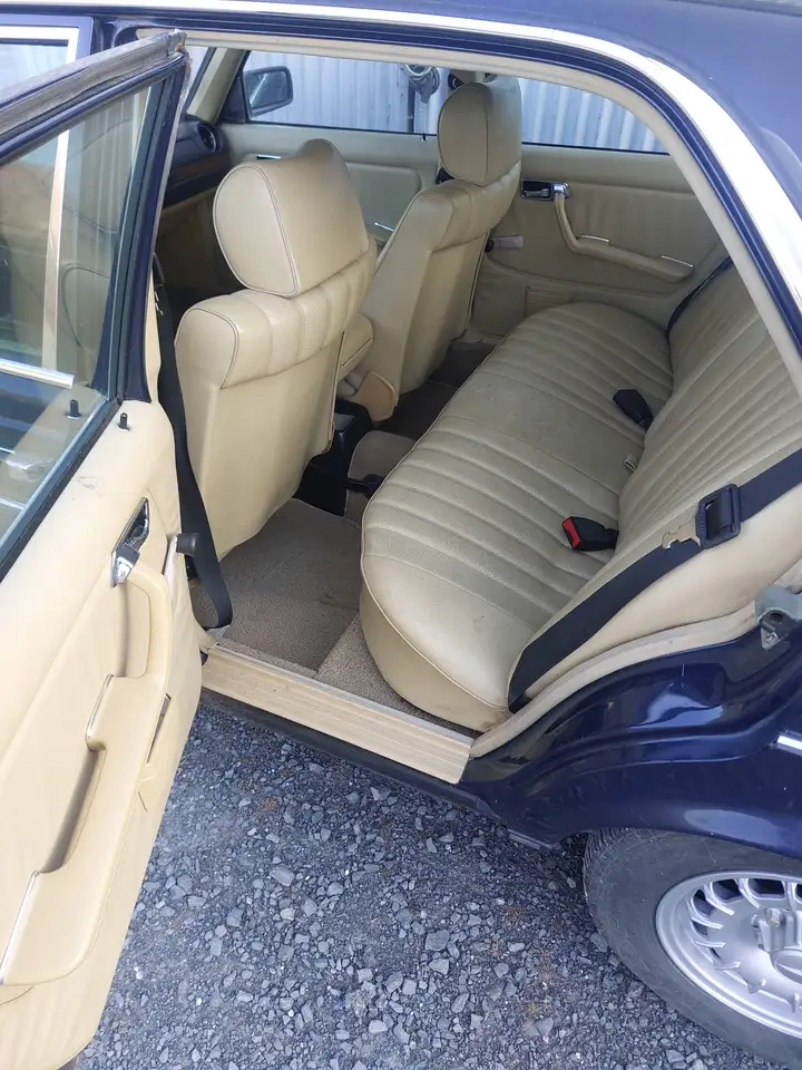 Mercedes-Benz 230 W123, foto 4