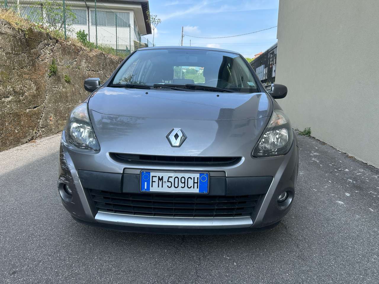 Renault Clio Clio III 2011 5p 1.2 16v Dynamique
