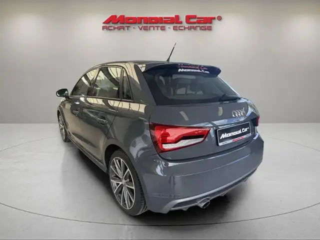 Audi A1 view 8
