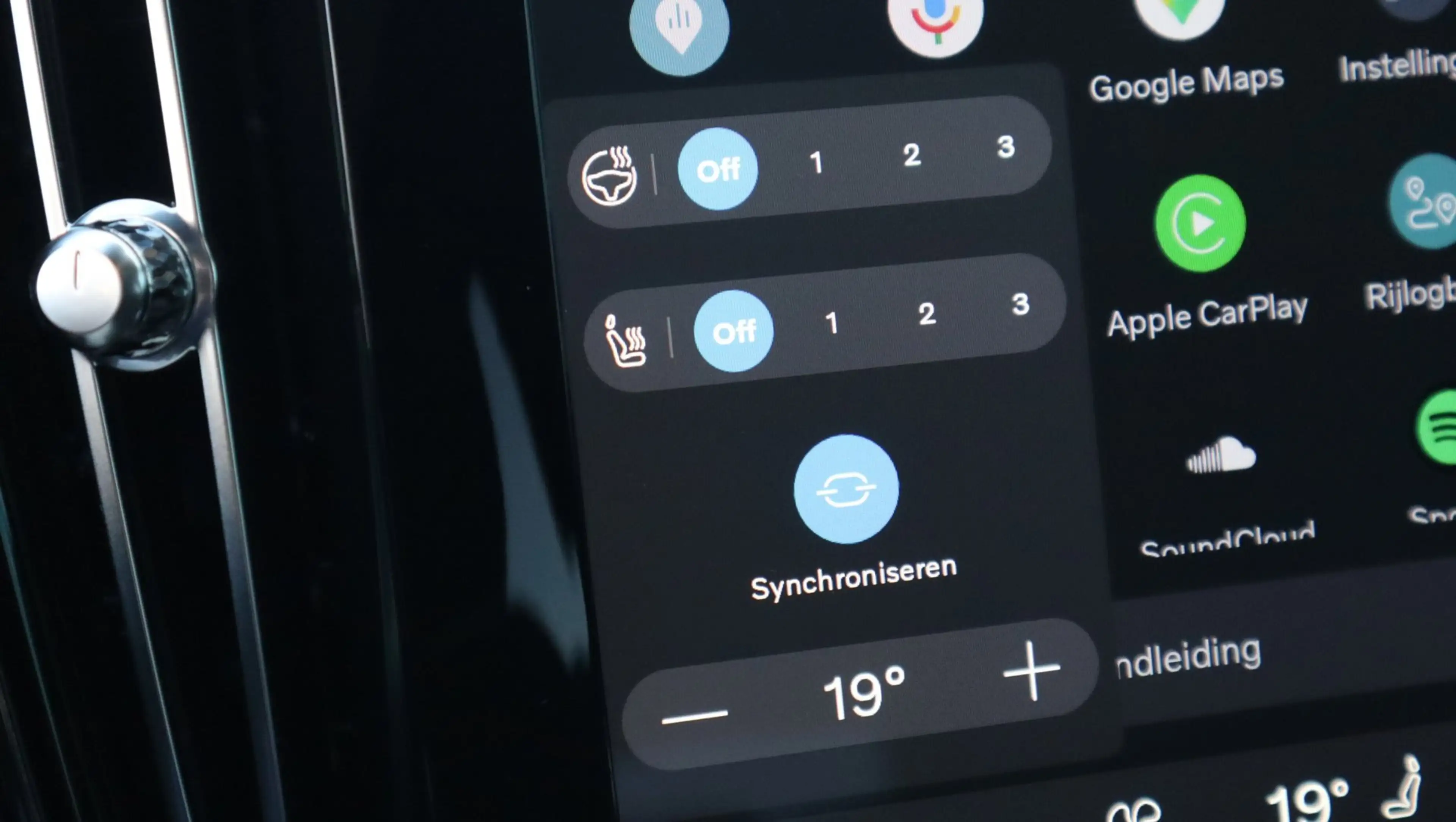 Volvo C40 Recharge Twin Intro Edition 78 kWh SOH92% Pano LED — photo 16