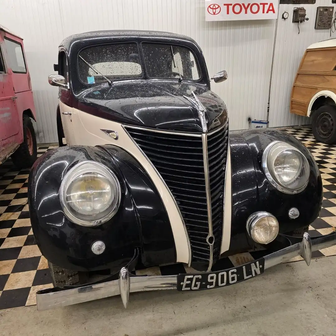 Sonstige Sonstige Matford V8 - 2